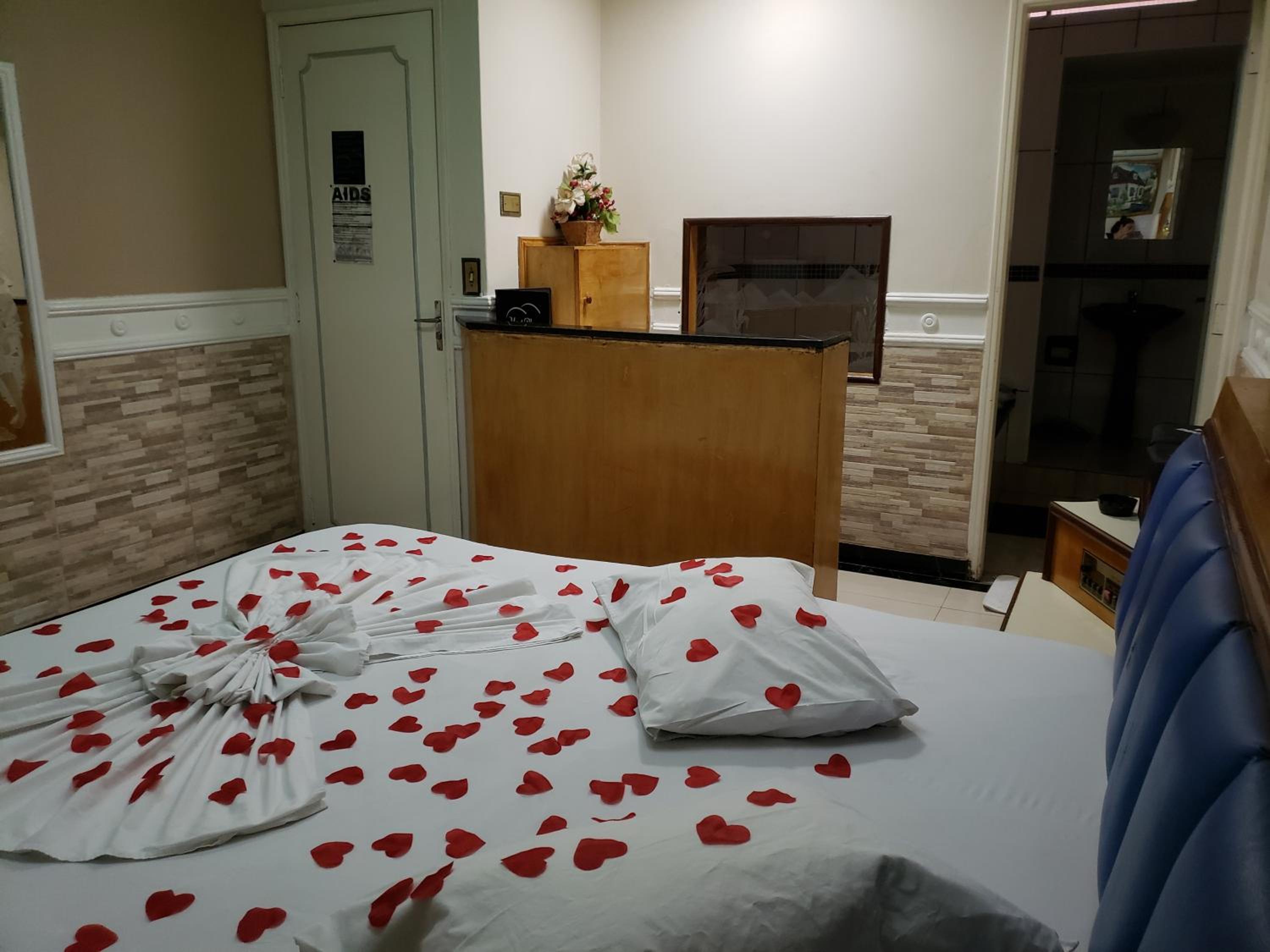 Studio with Spa Bath