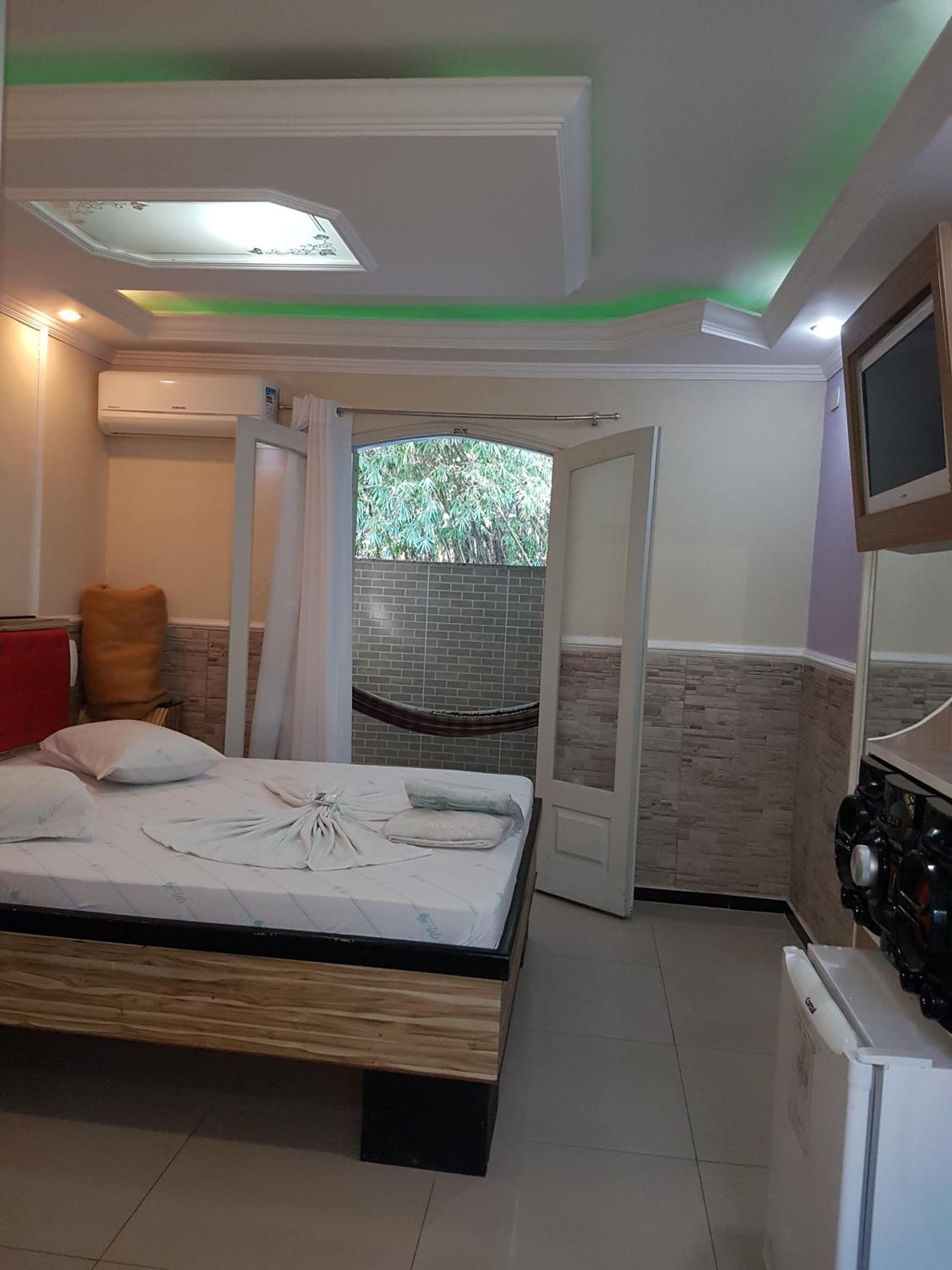 Standard Suite