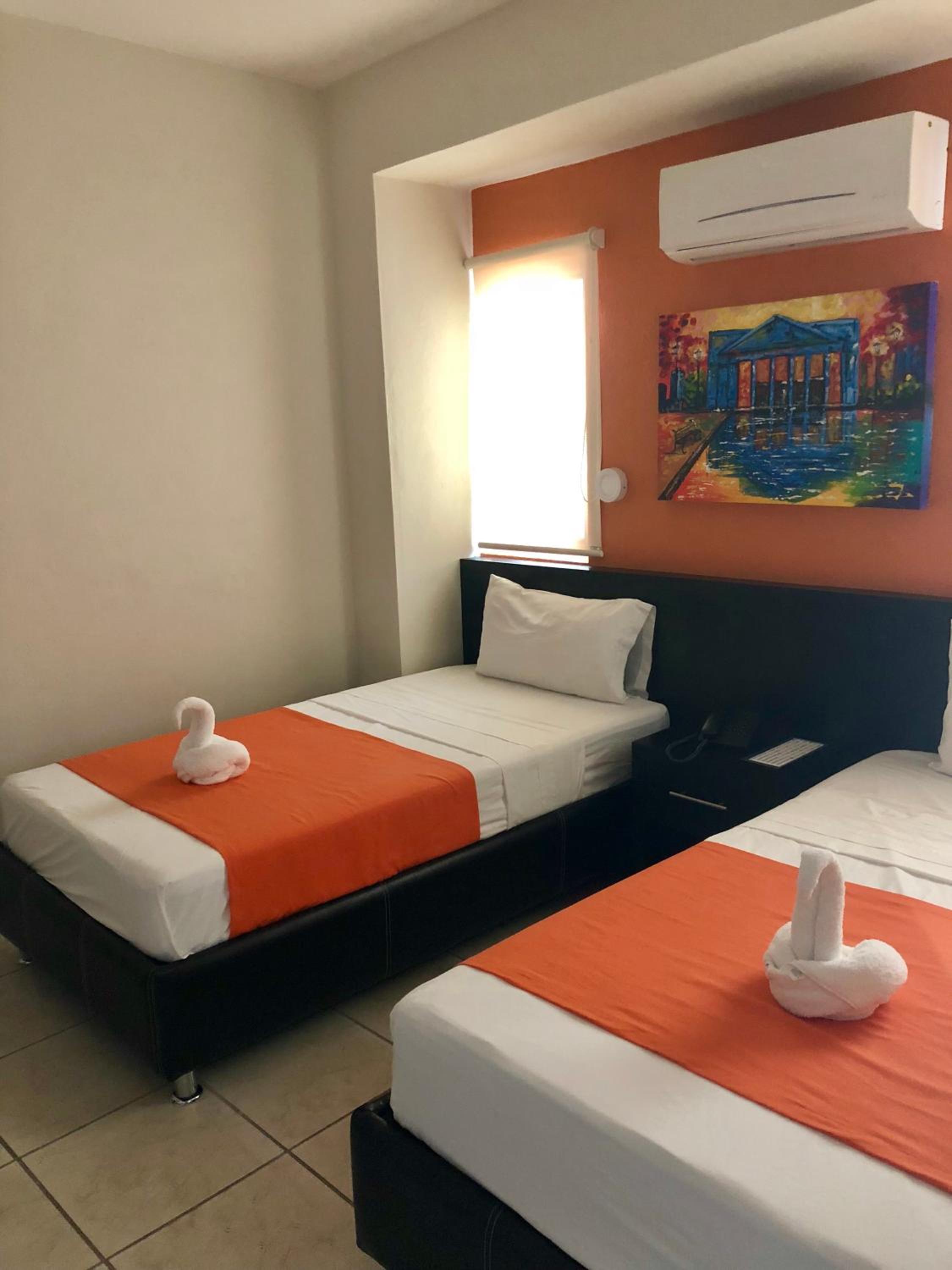 Triple Room - Photo 1