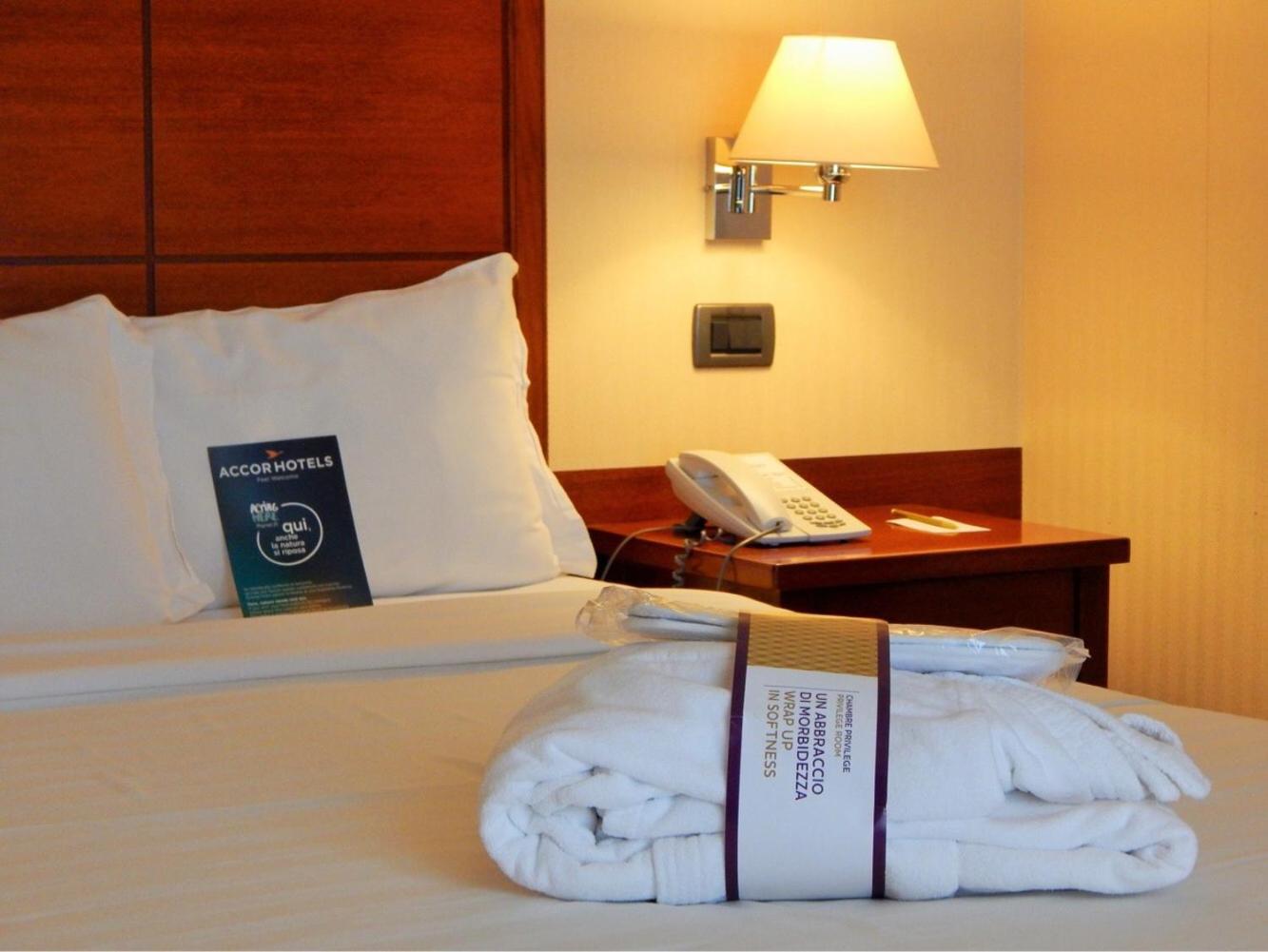 Privilege Double Room with balcony - Photo 1