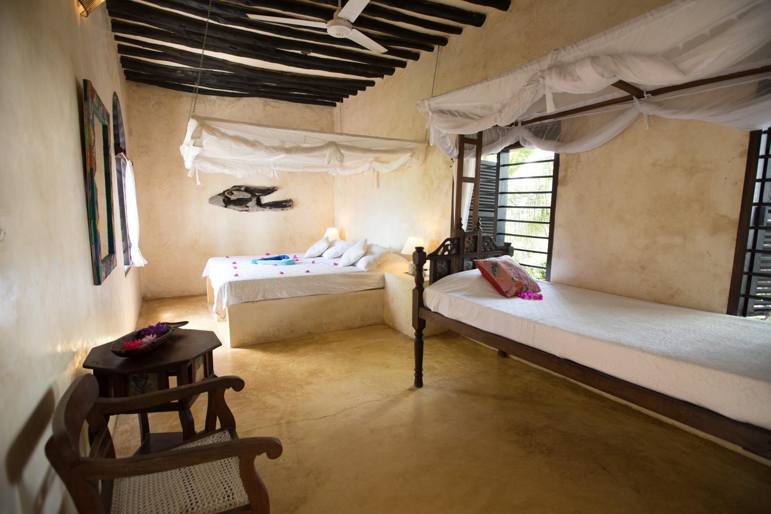 Double Room with Extra Bed - Photo 14