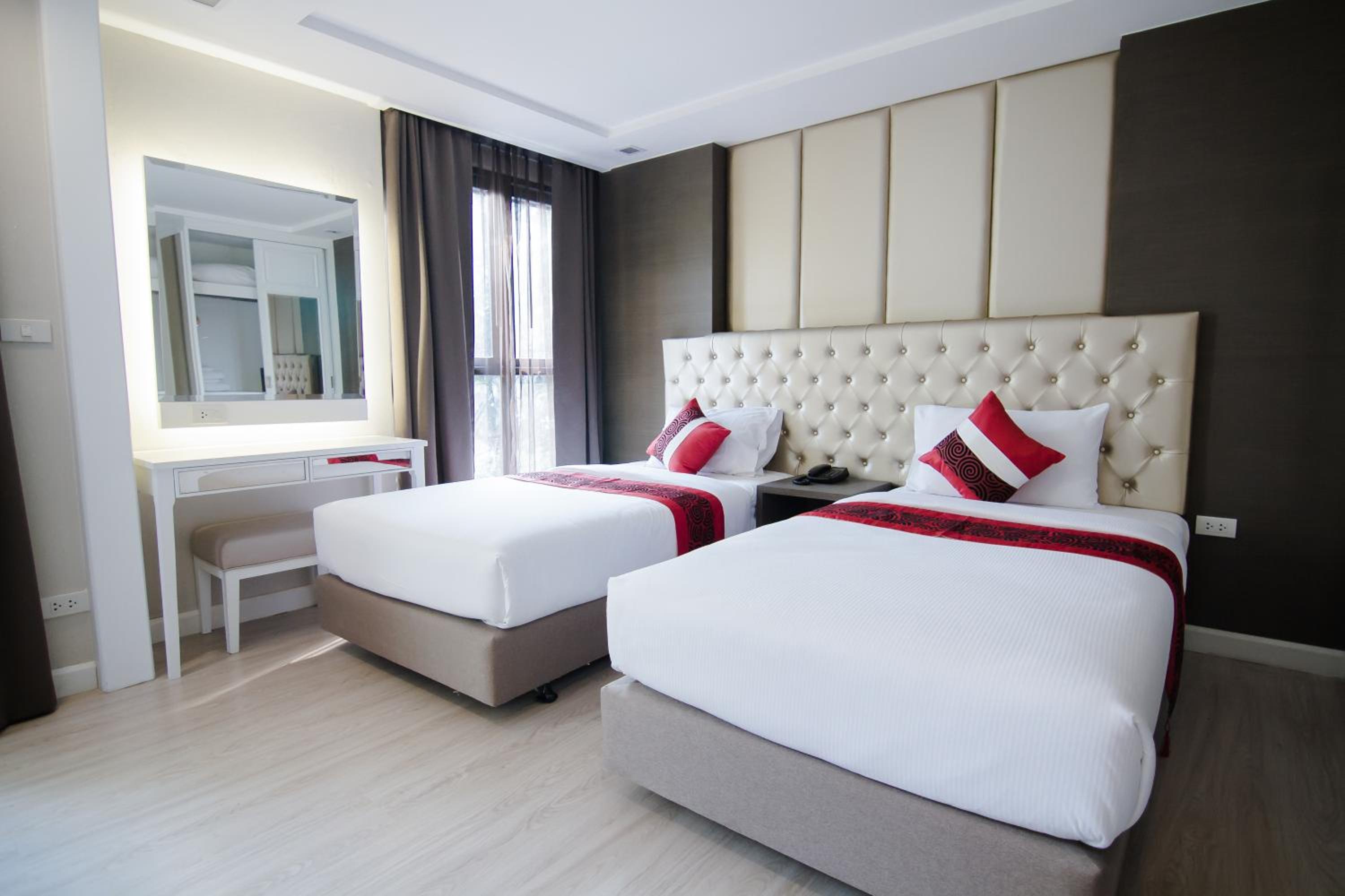Superior Twin Room photo 2