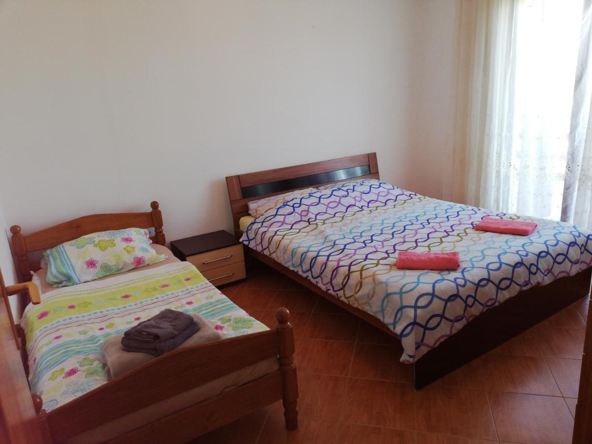 Apartment with Sea View - Photo 9