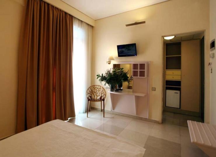 Economy Double or Twin Room - Photo 3