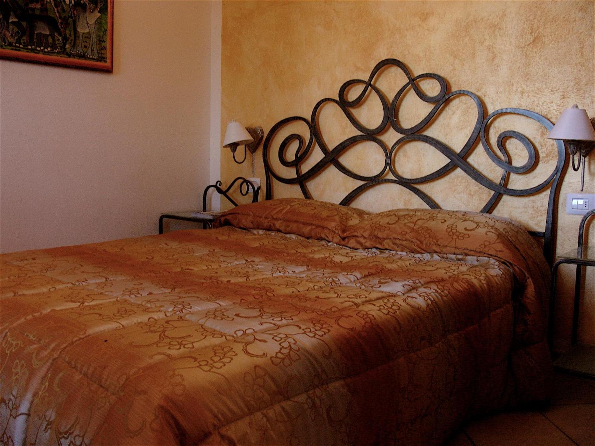 Double Room - Photo 4