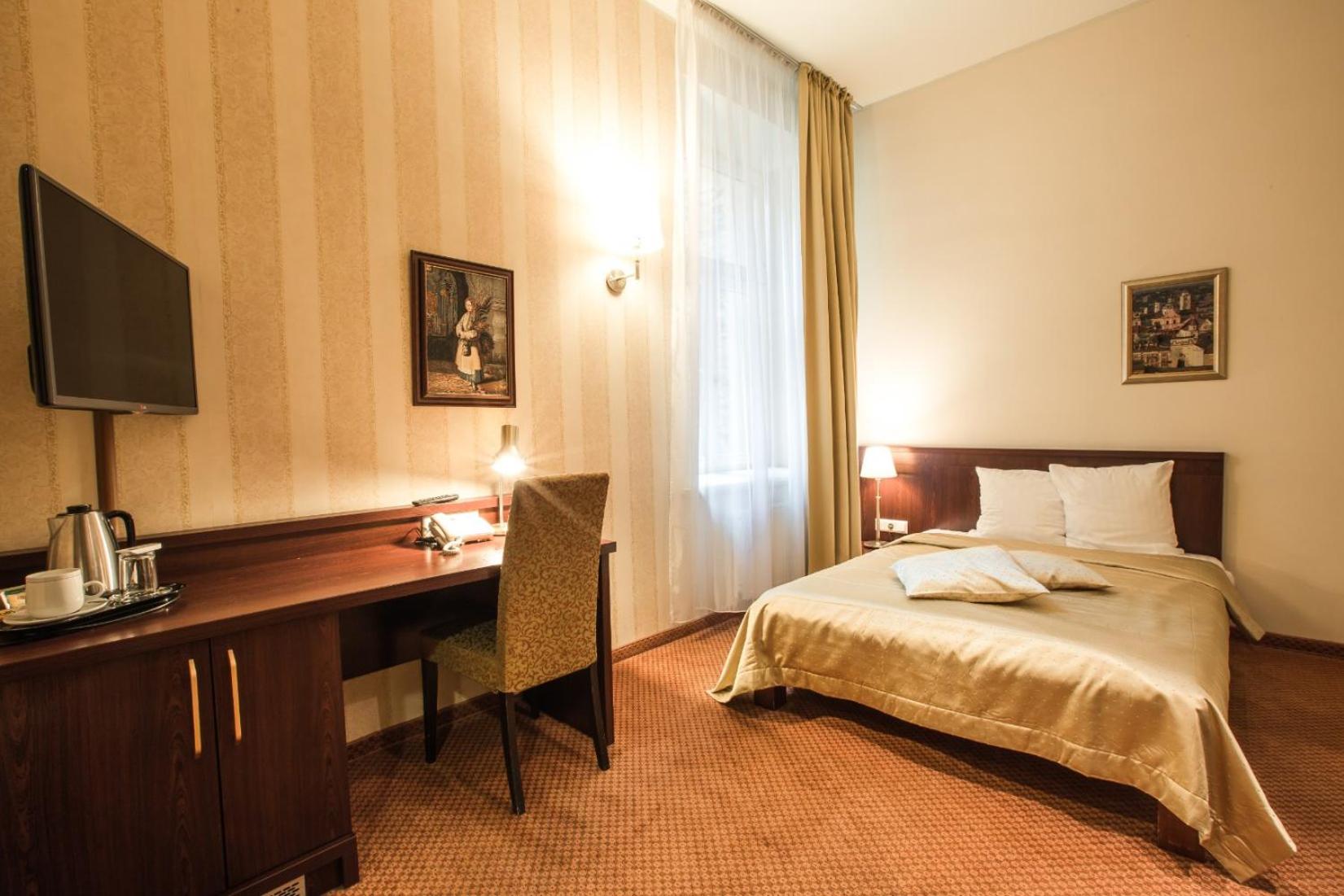 Single Room - Photo 6