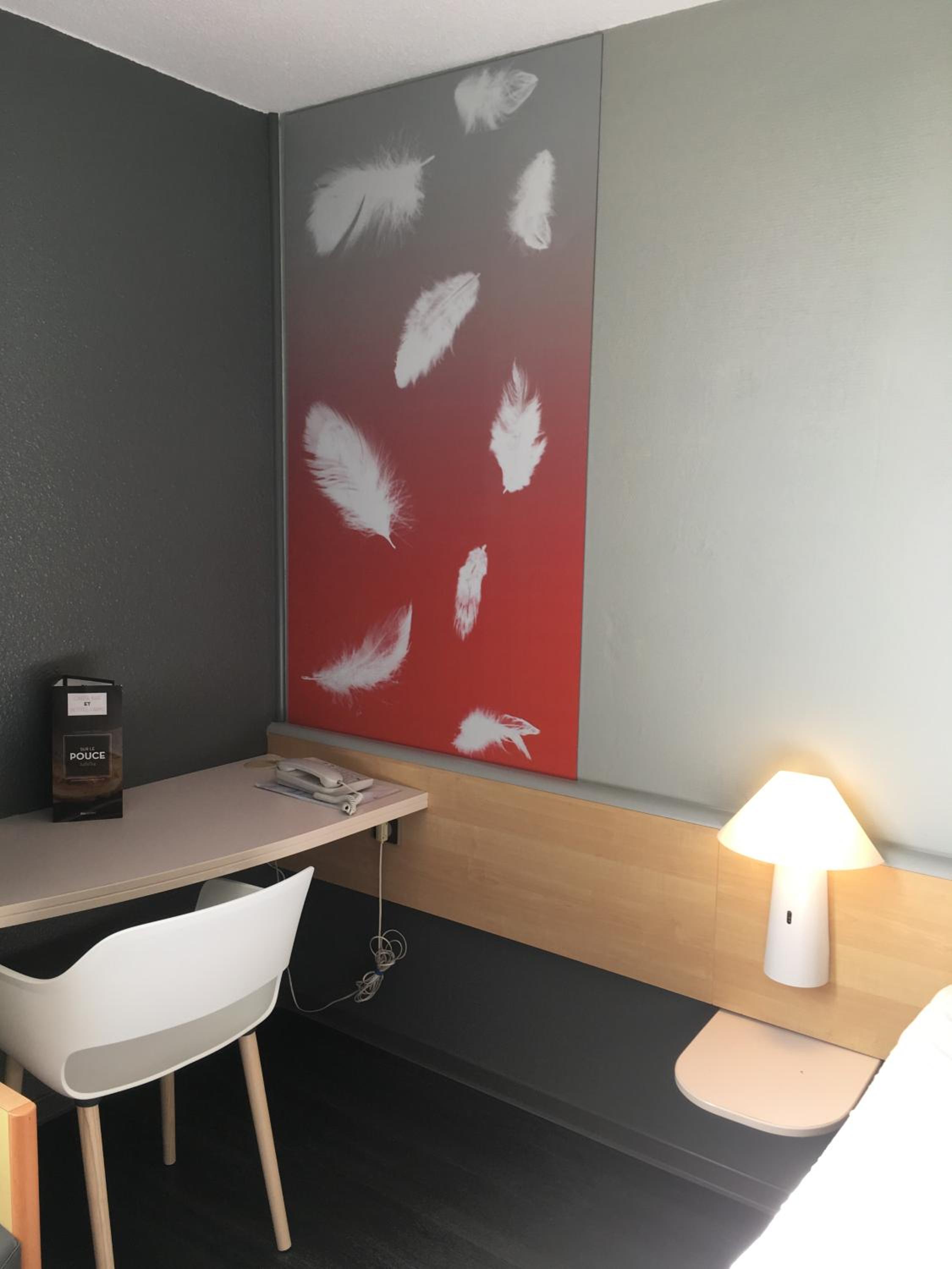 Standard Double Room - Photo 7