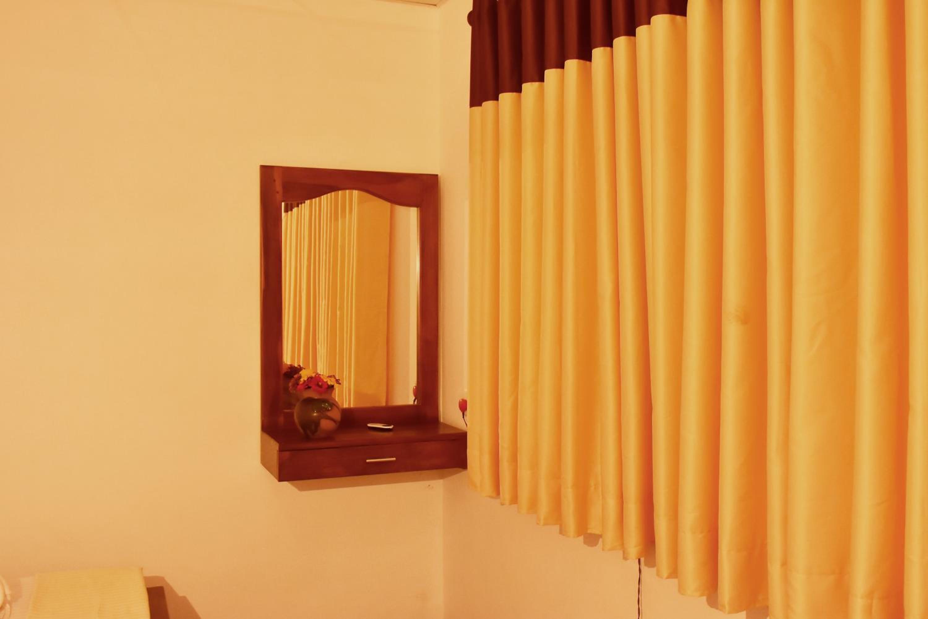 Family Room photo 2