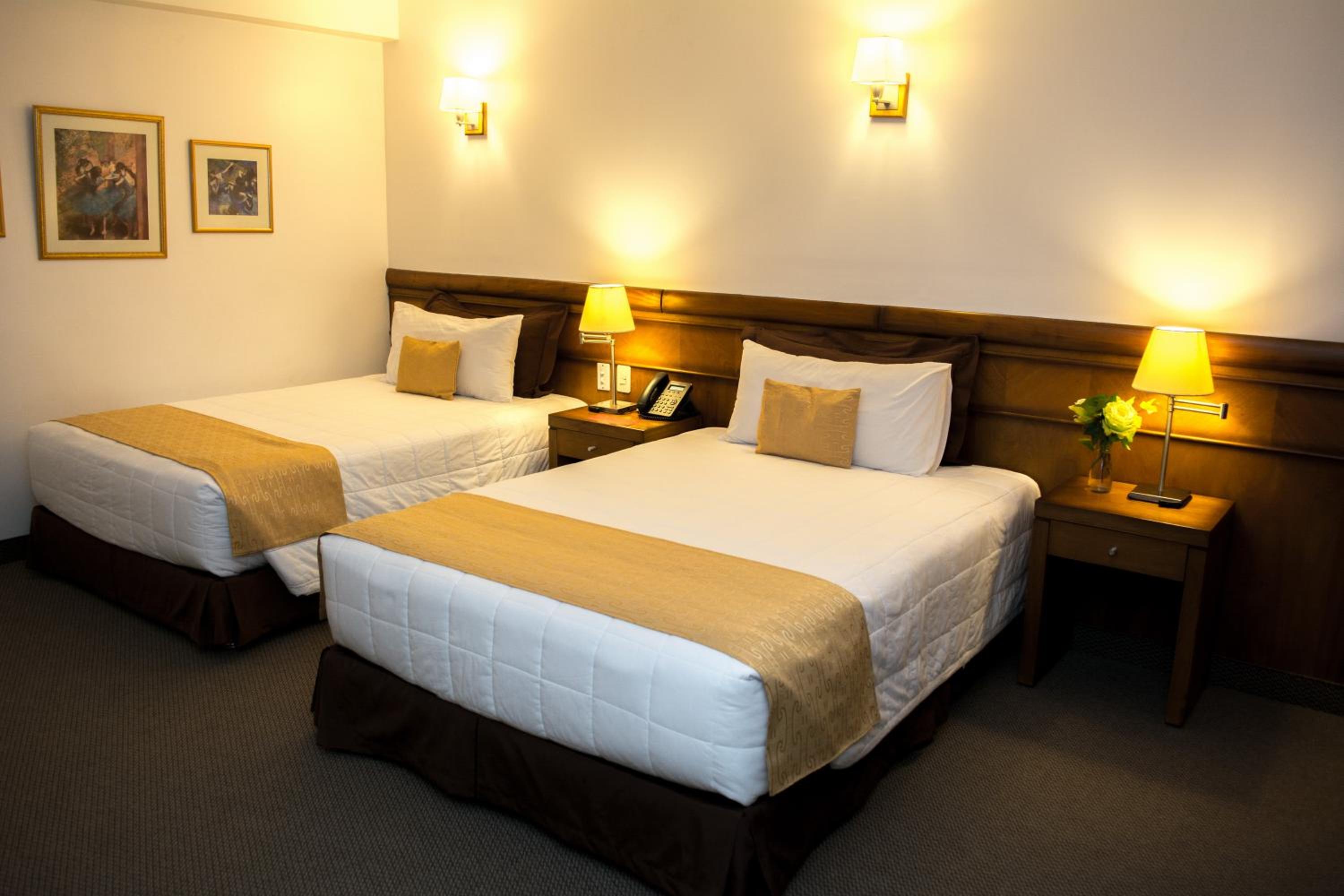Standard Twin Room photo 1