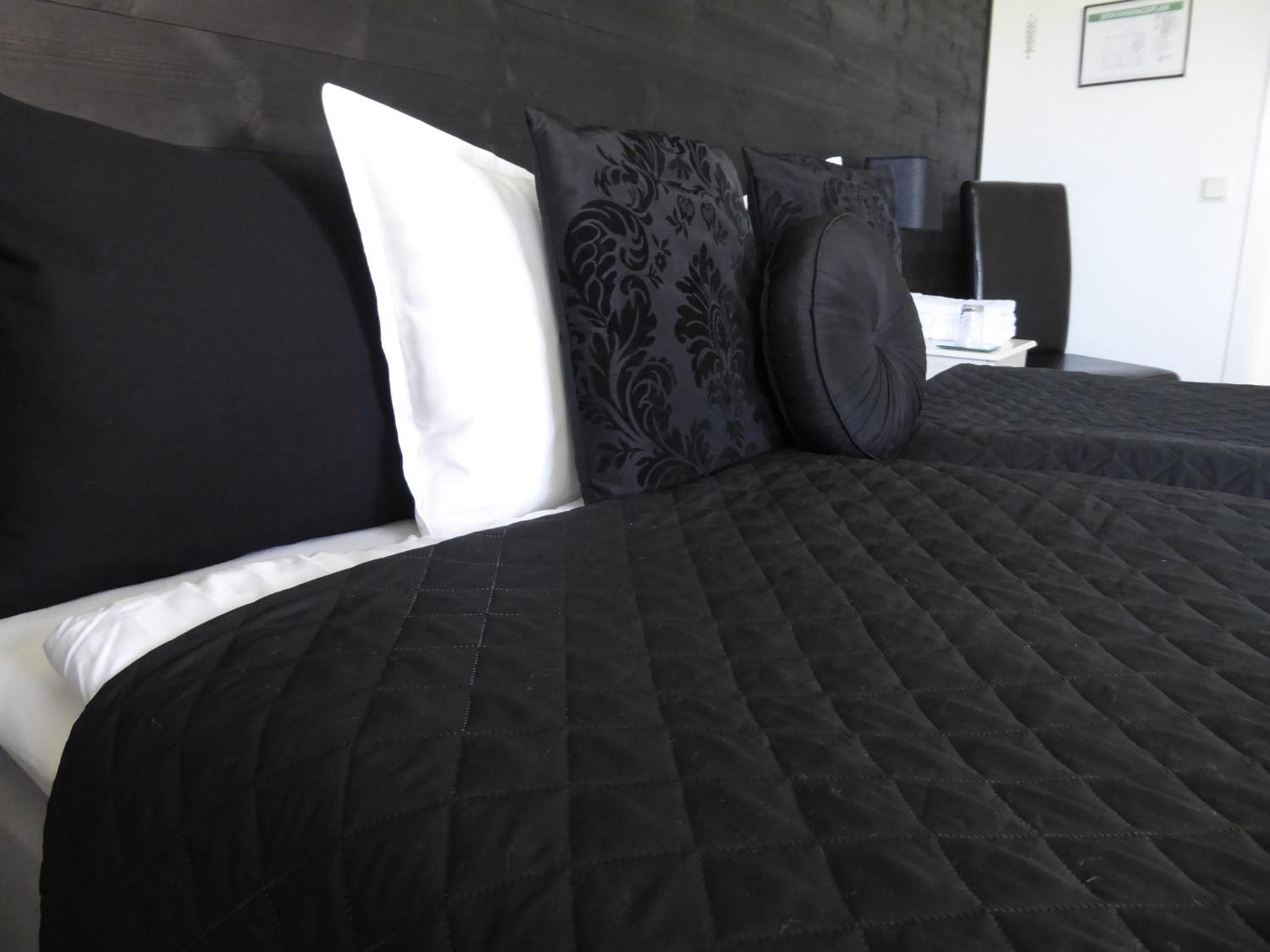 Double or Twin Room - Disability Access photo 3