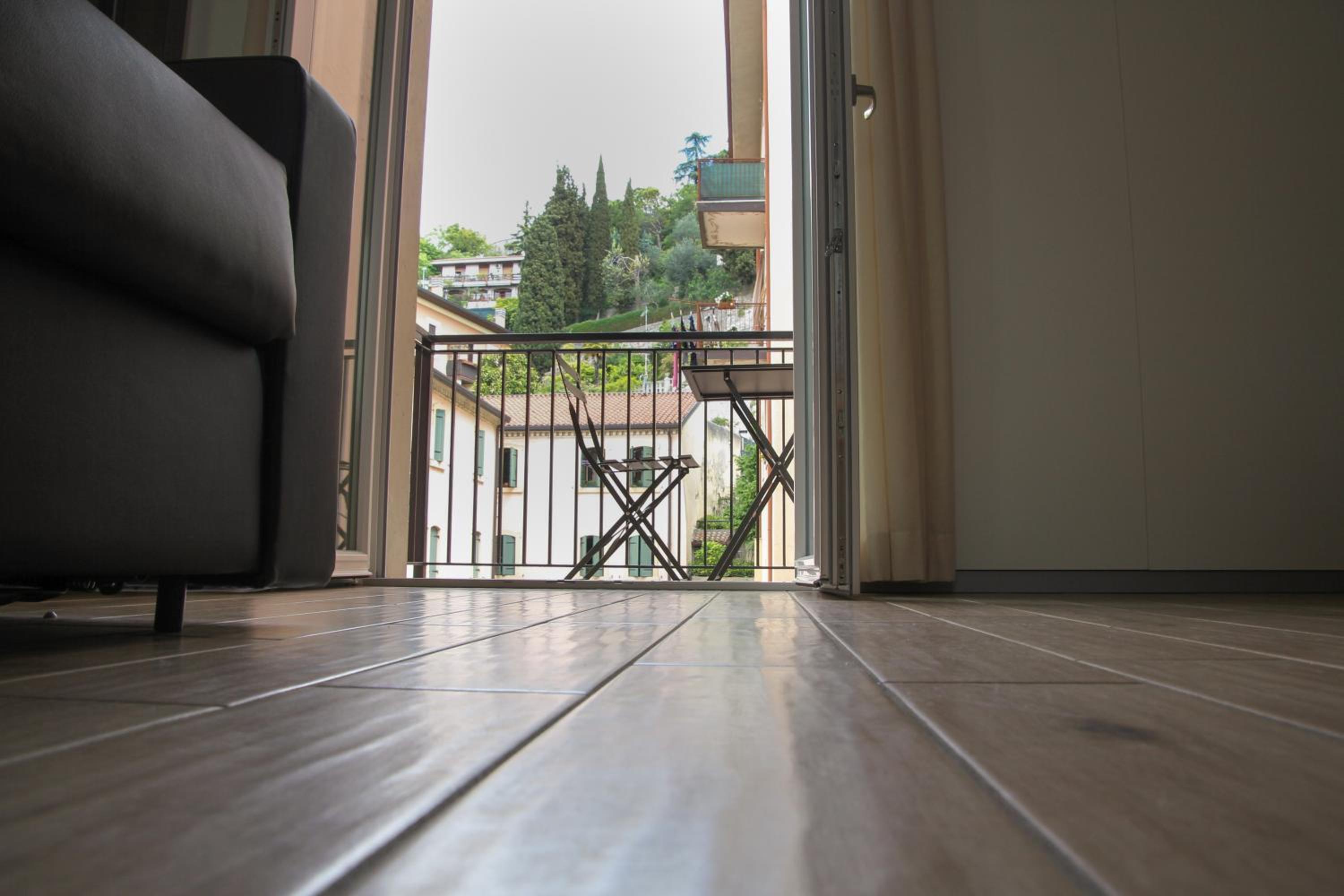 Apartment - Photo 10
