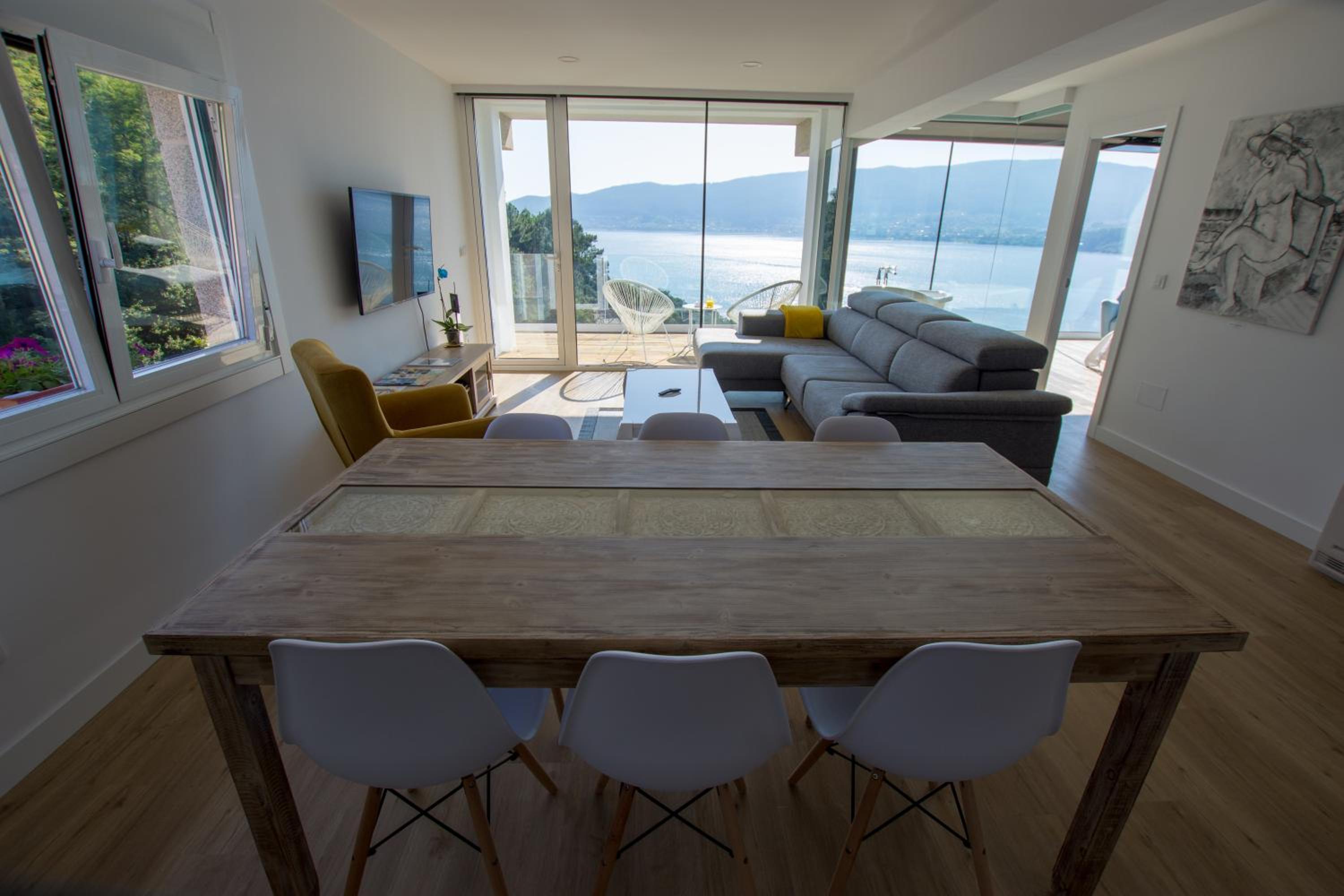 Apartment with Sea View photo 2