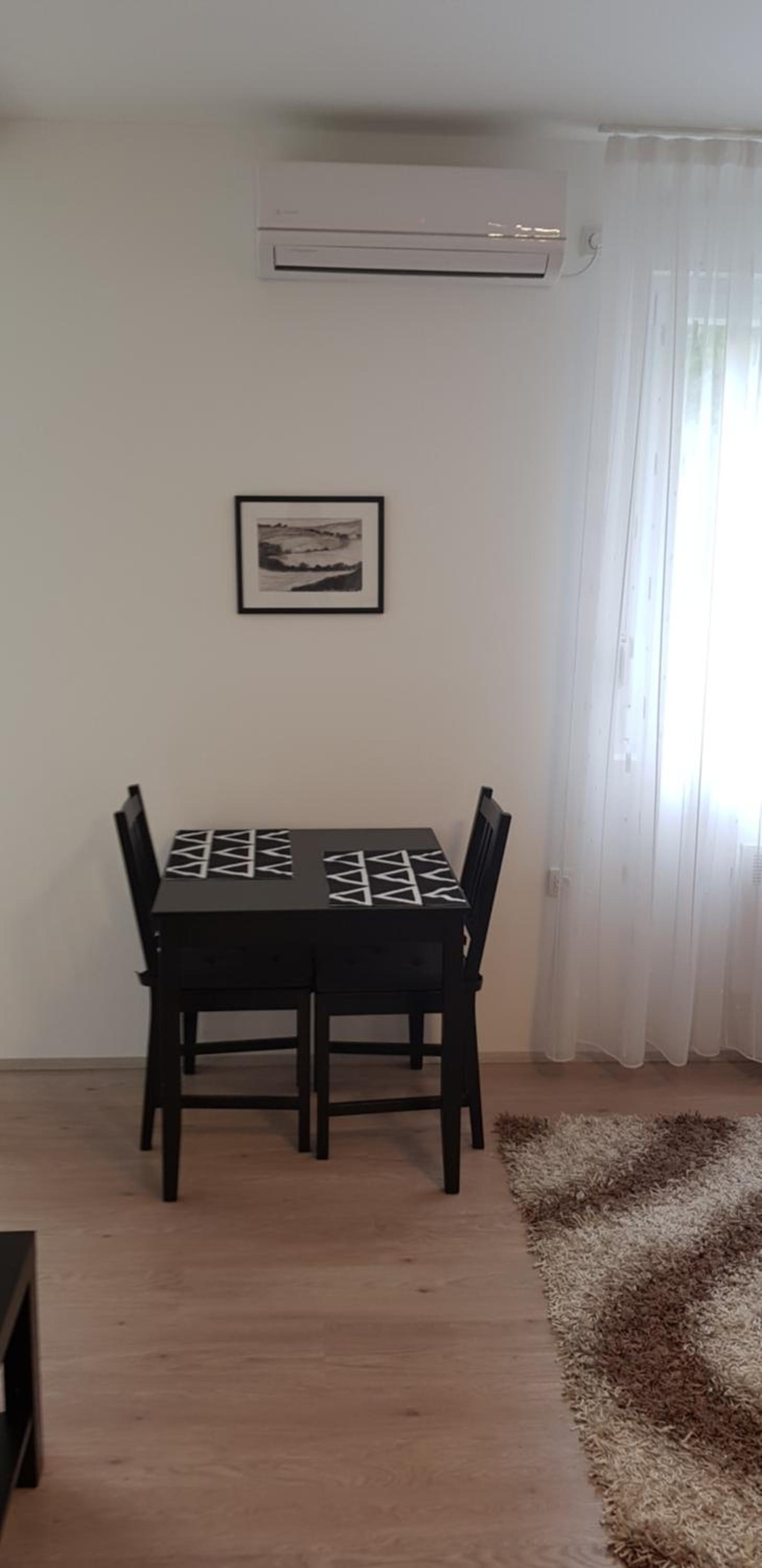 Studio Apartment - Photo 12