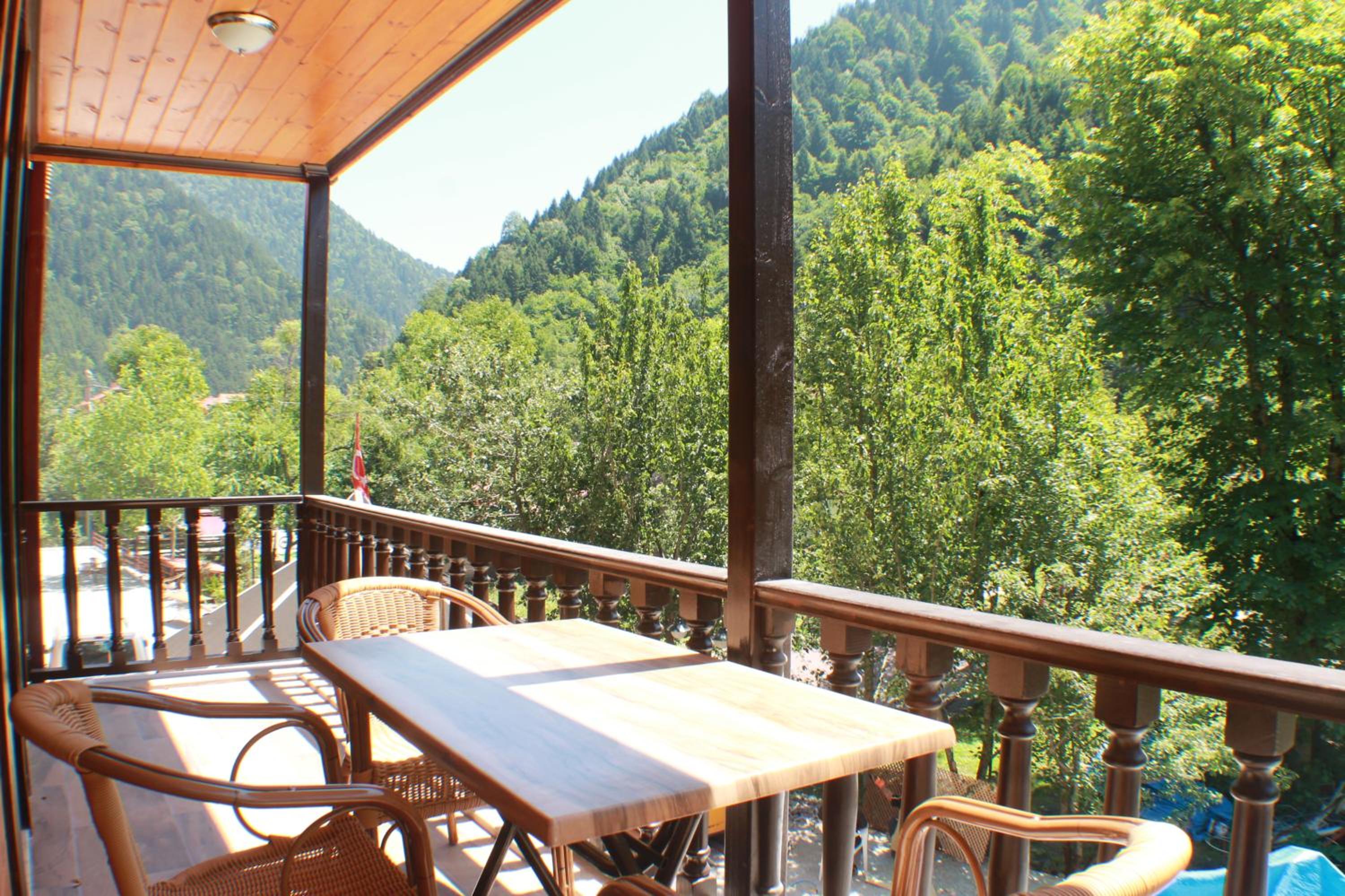 Two-Bedroom Suite with Balcony - Photo 7