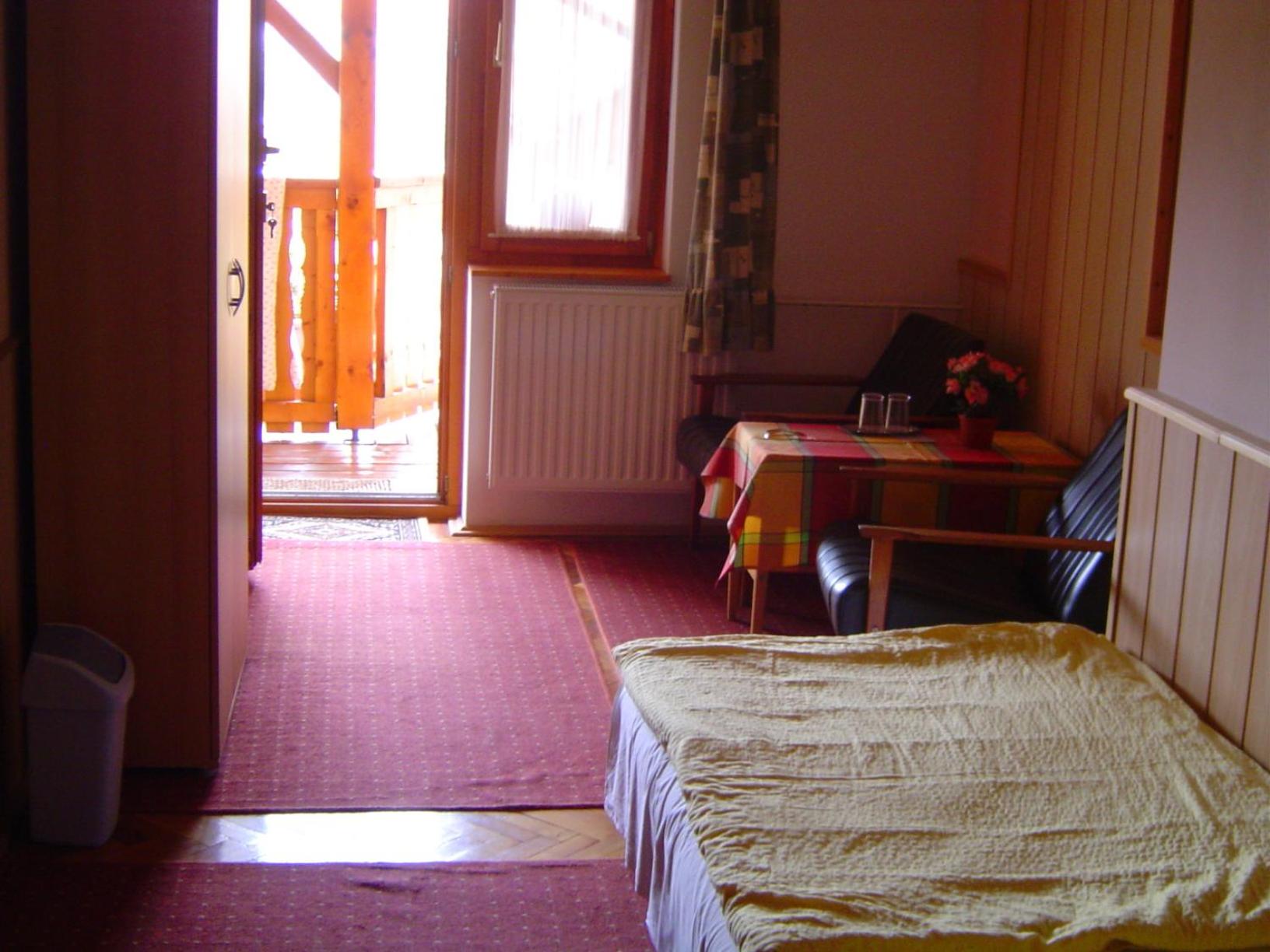 Twin Room photo 2