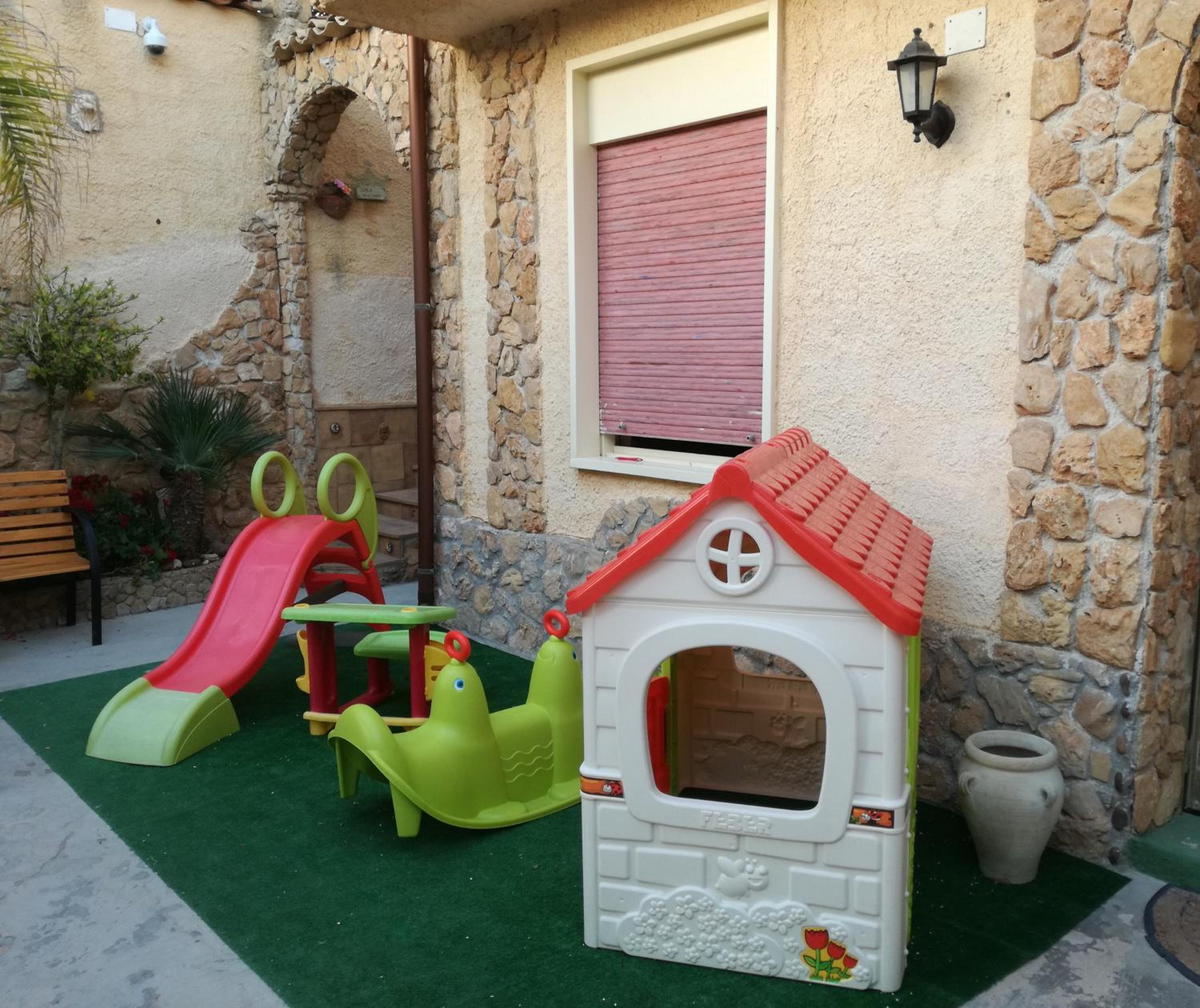 Holiday Home photo 3