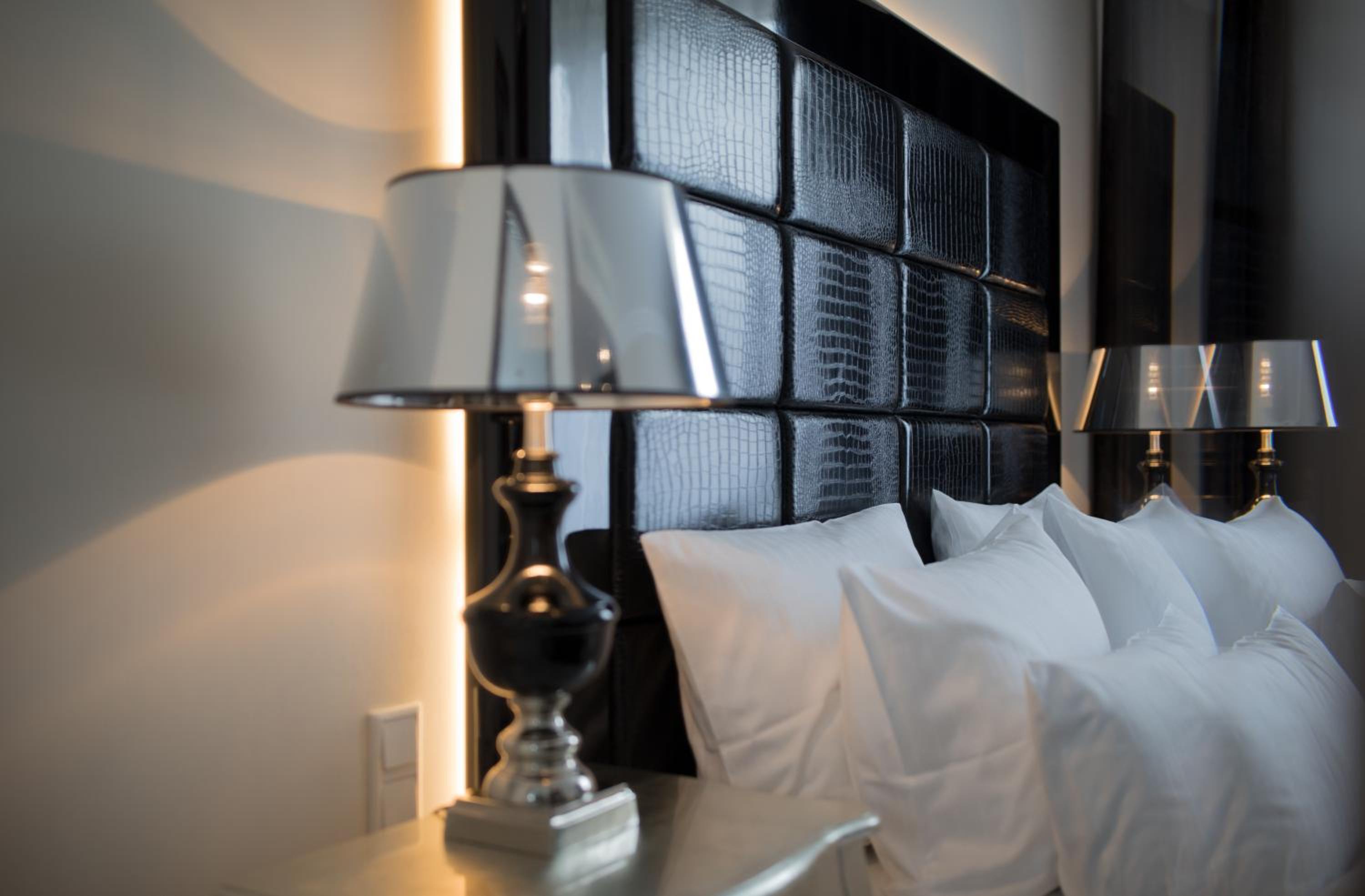 Double Room - Photo 6