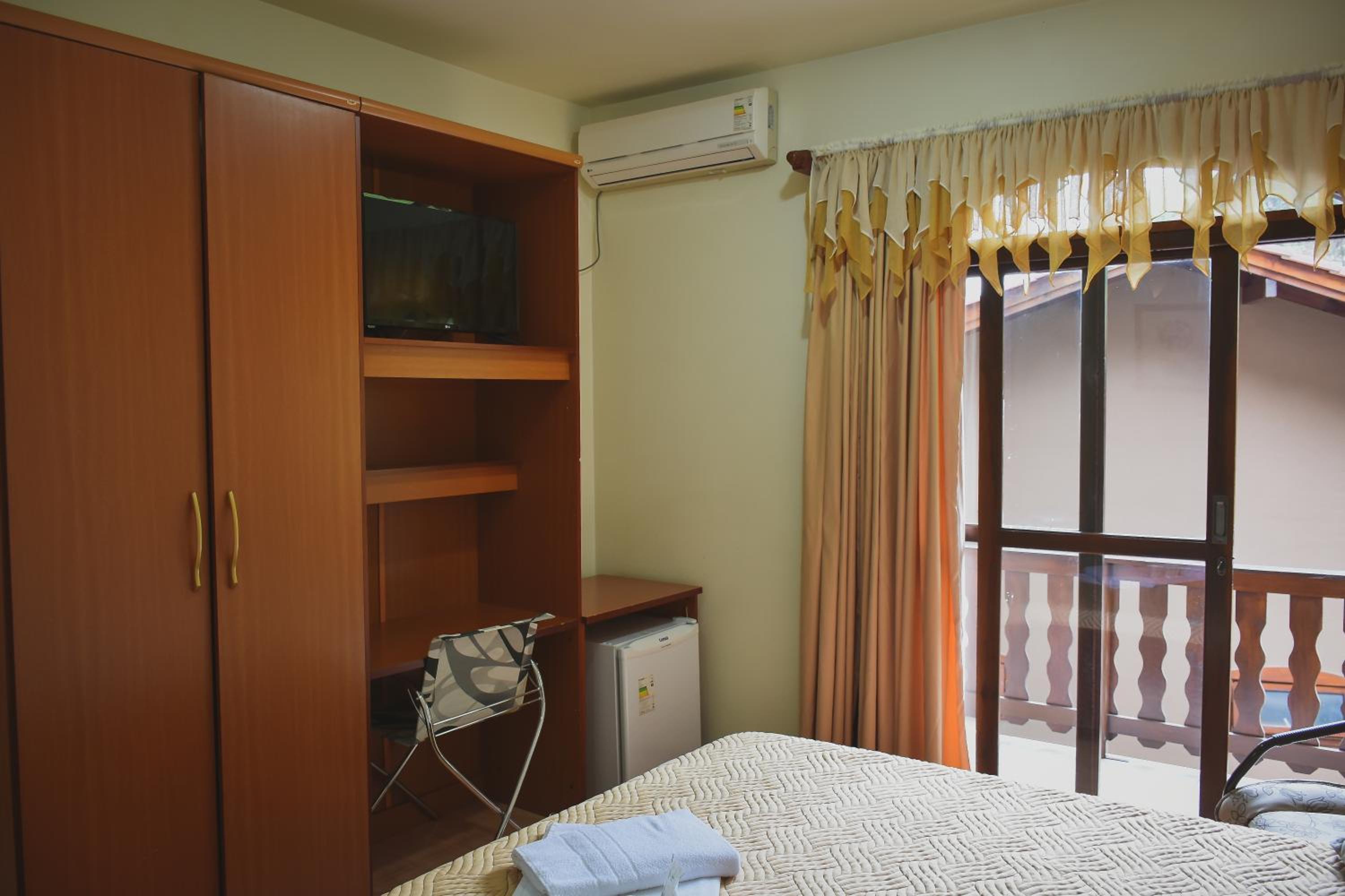 Double Room With Spa Bath photo 3