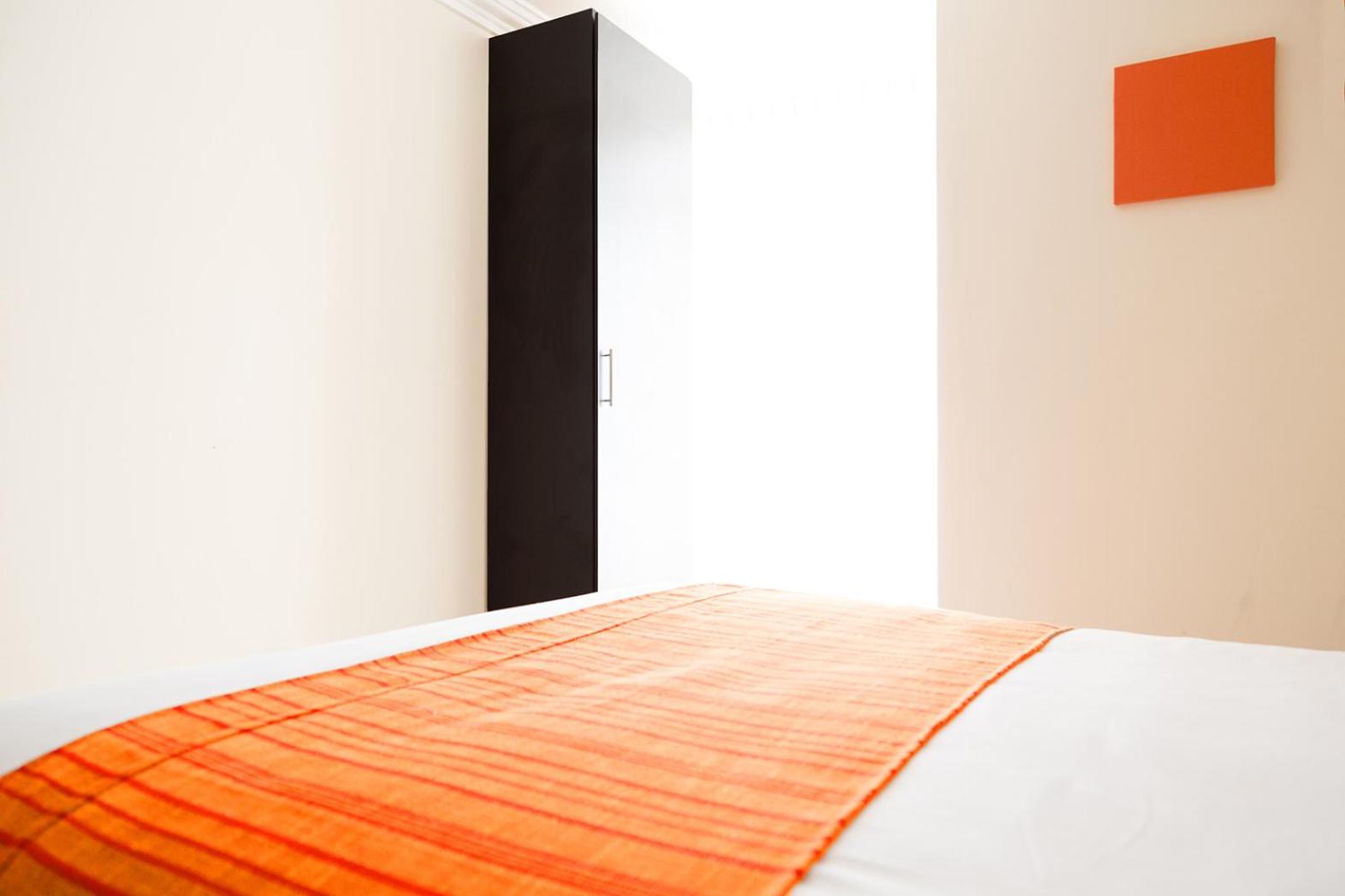 Standard Double Room with Two Double Beds photo 2