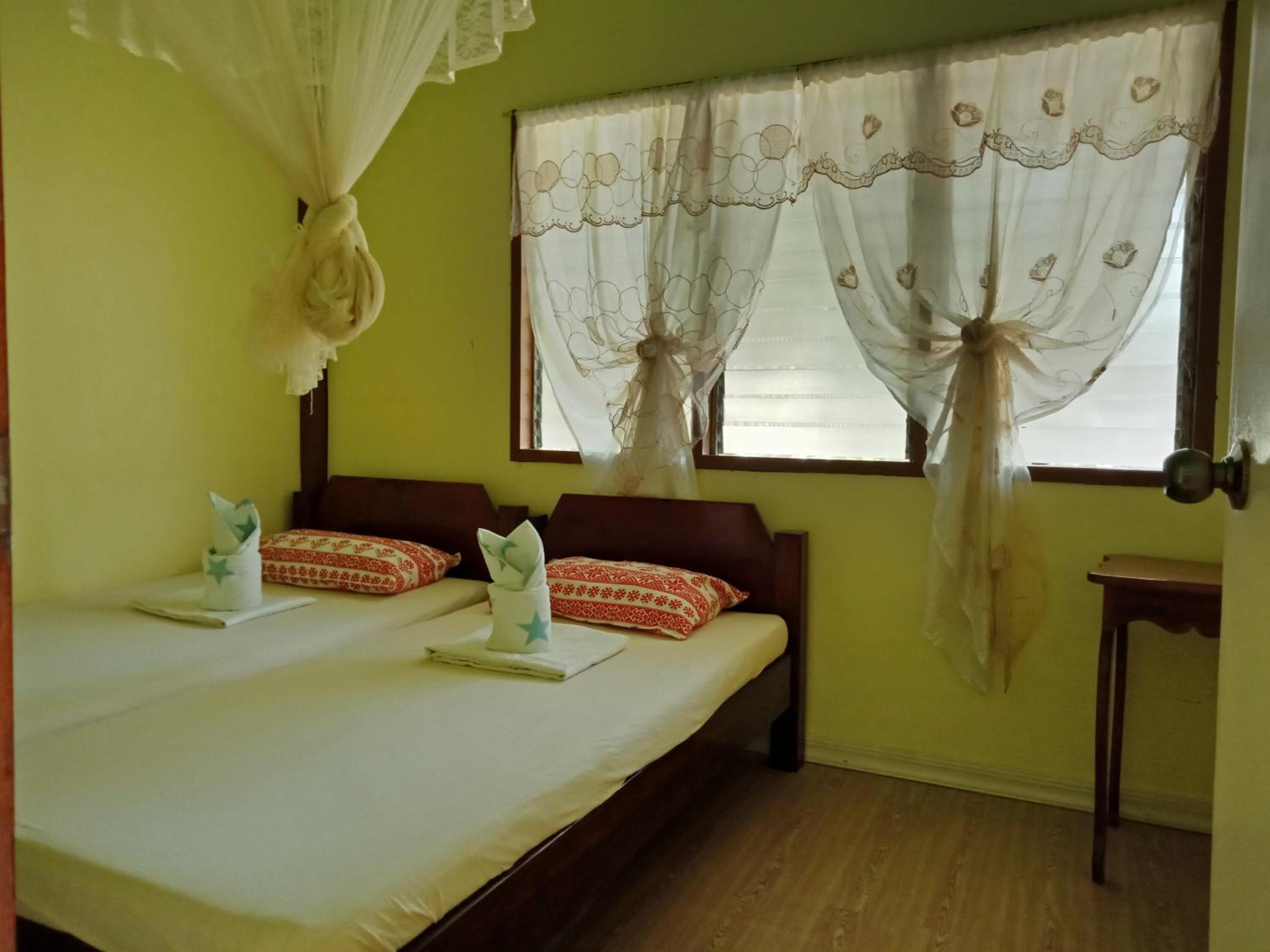 Twin Room With Shared Bathroom photo 1