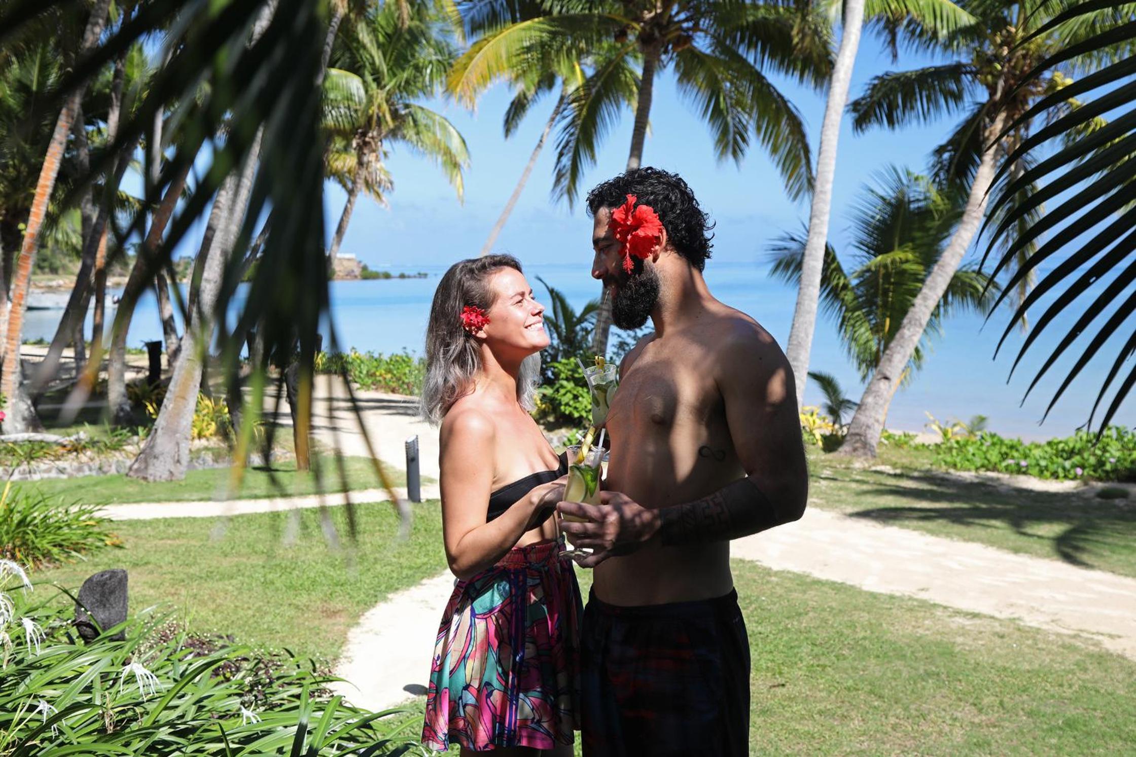 Beachfront Pool Bure 