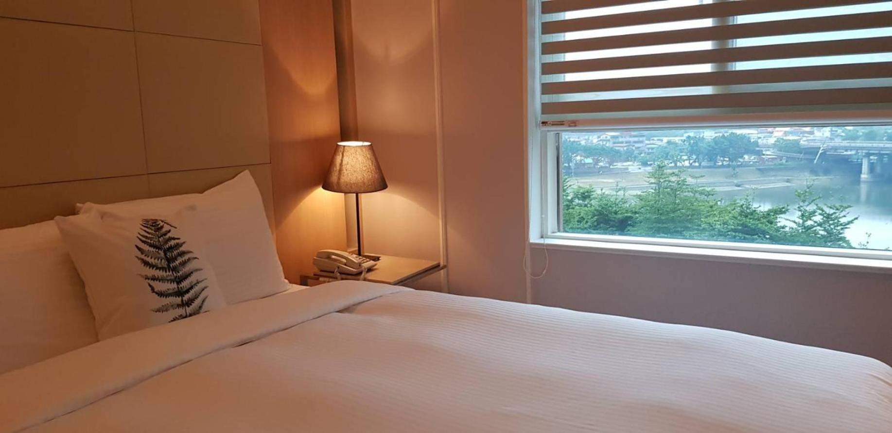 Standard Double Room - Photo 3