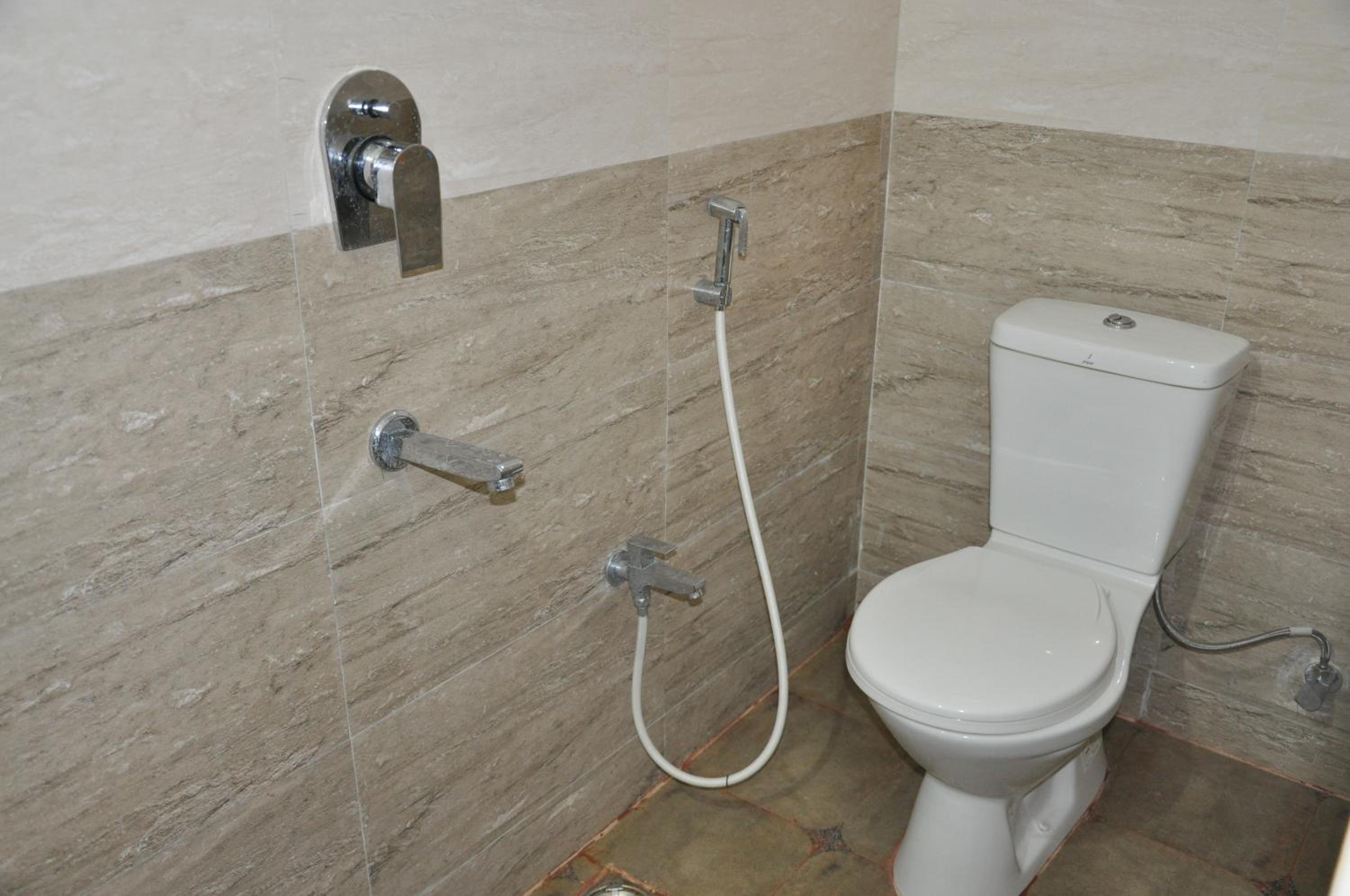 Deluxe Room (2 Adults + 1 Child) photo 2