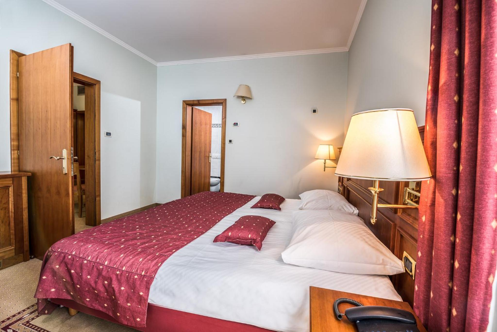 Family Suite - Photo 7