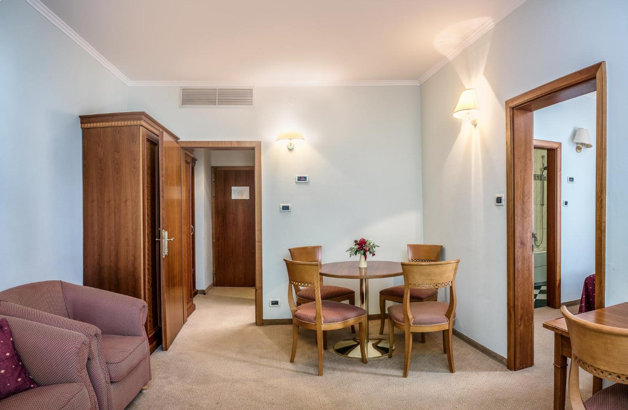 Family Suite - Photo 8