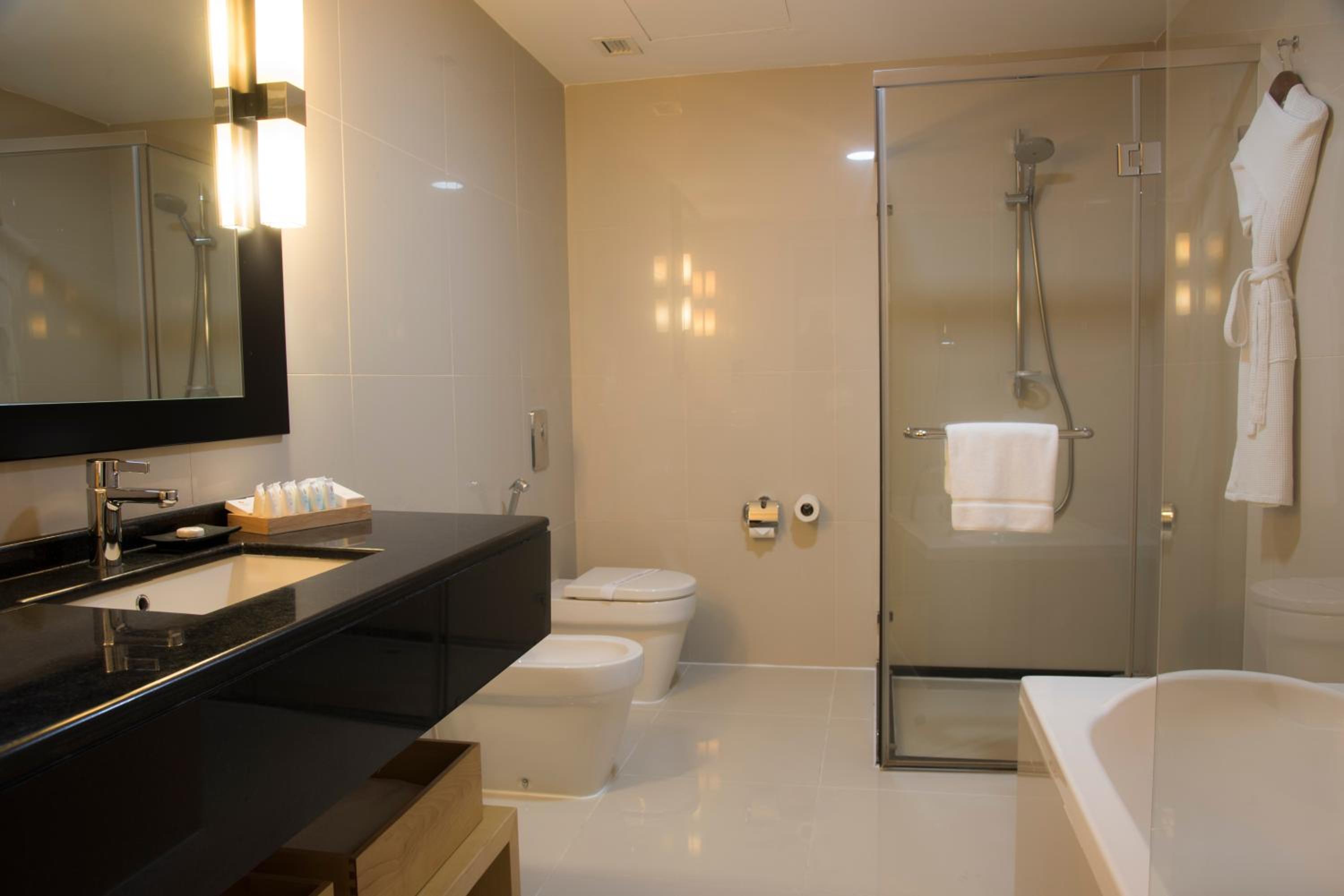 Junior Suite with Bathtub and Cozy Sofa Lounge photo 1