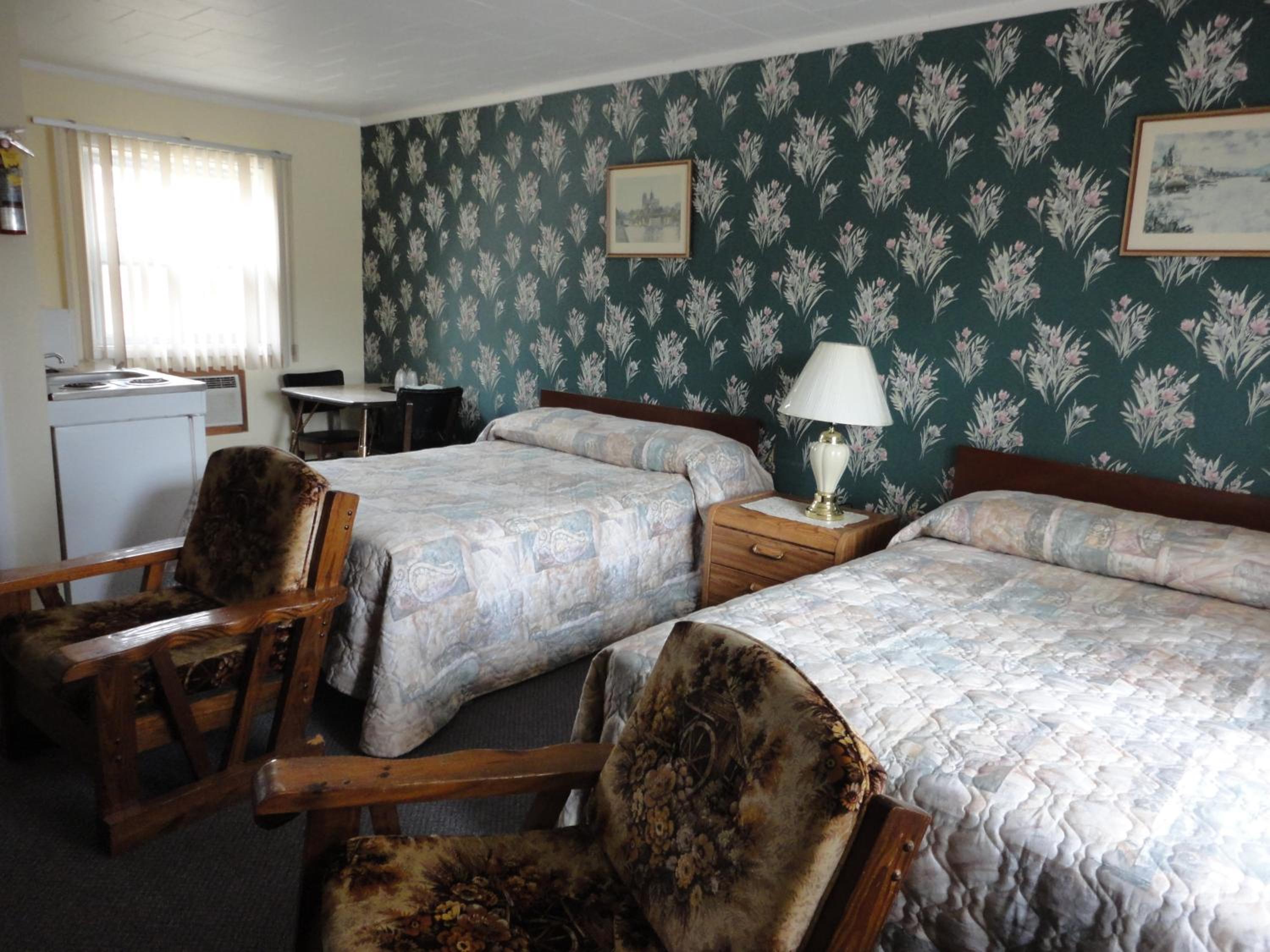 Double Room with Kitchenette - Non-Smoking