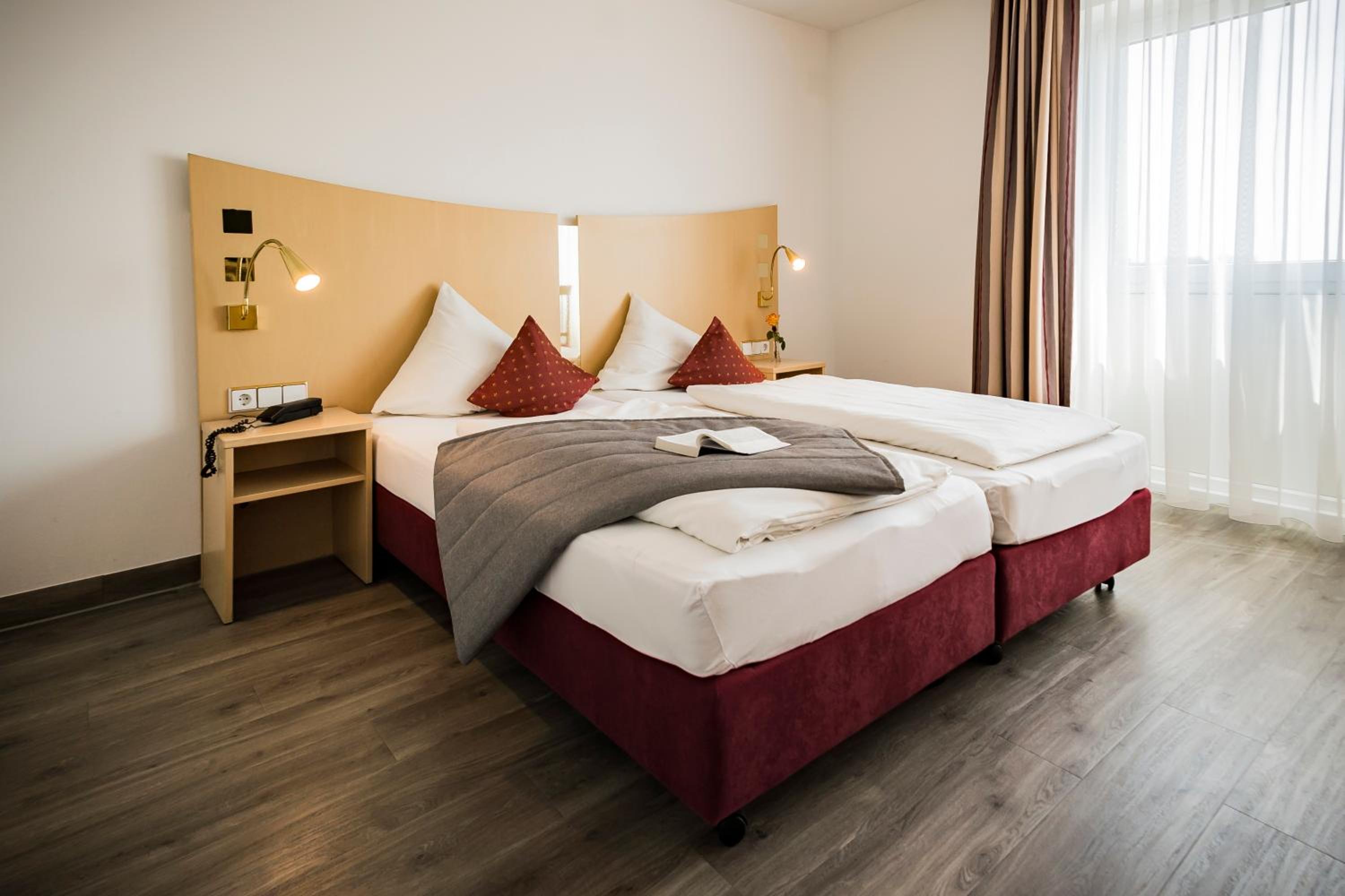 Double Room with Extra Bed photo 3