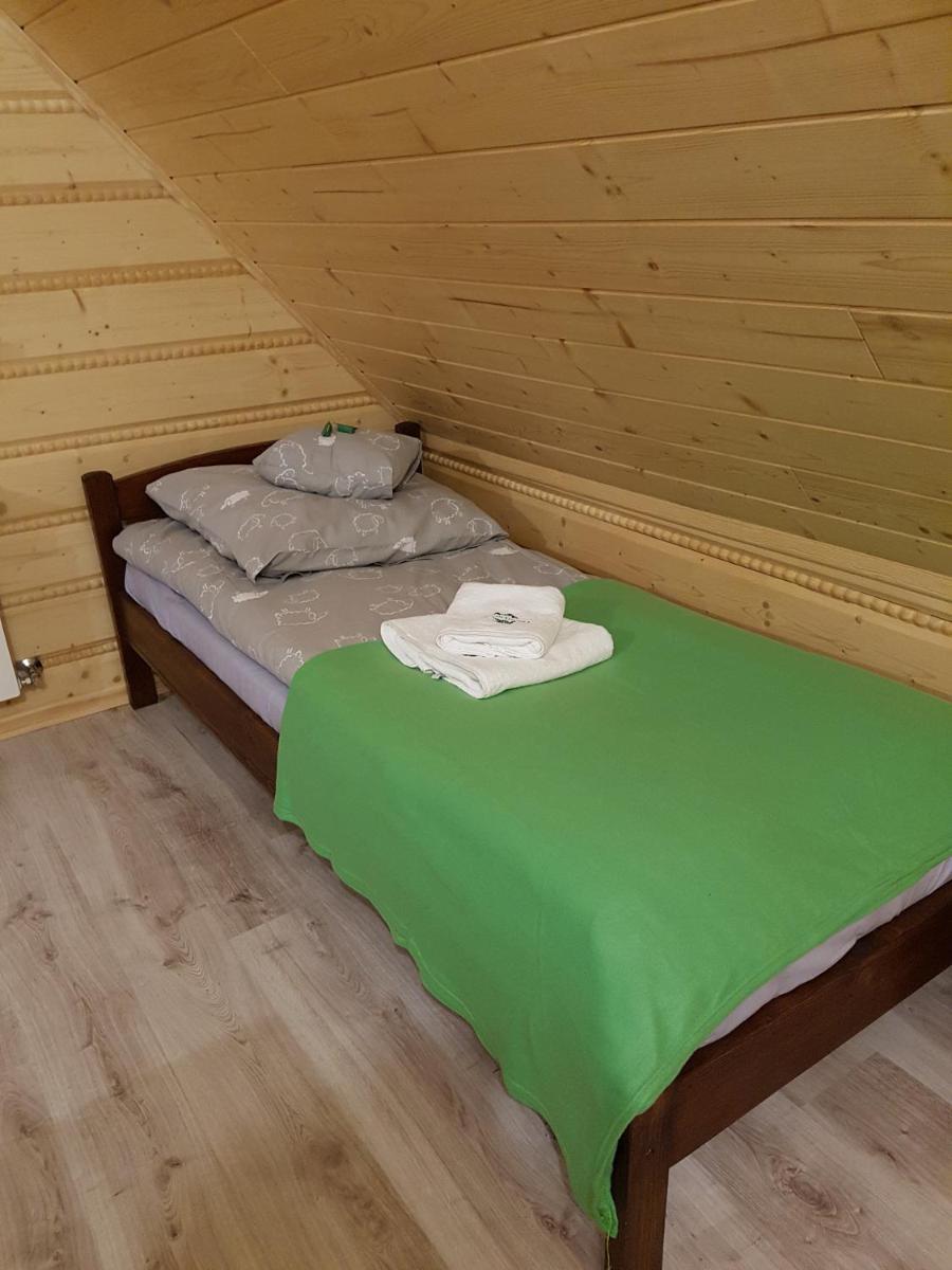 Quadruple Room with Private Bathroom photo 2