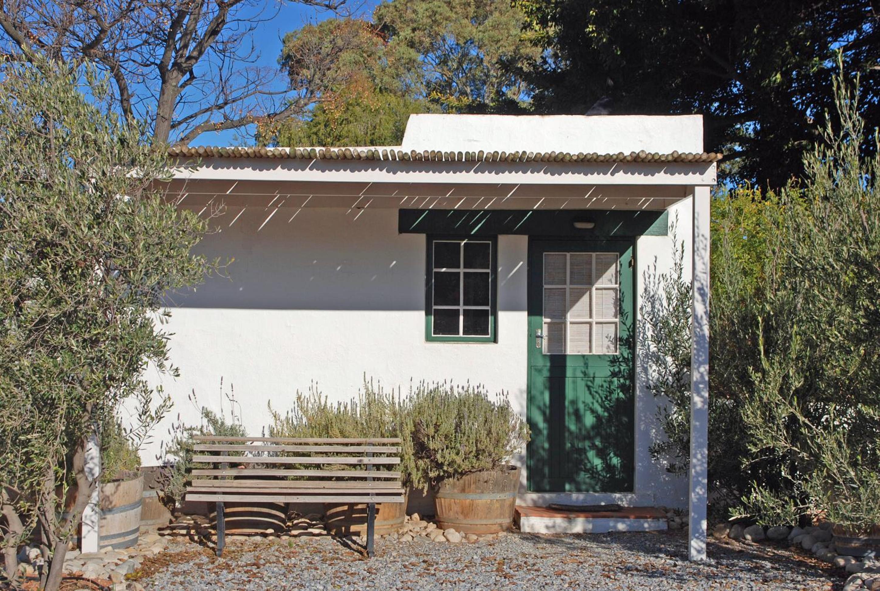 Bungalow - Photo 2