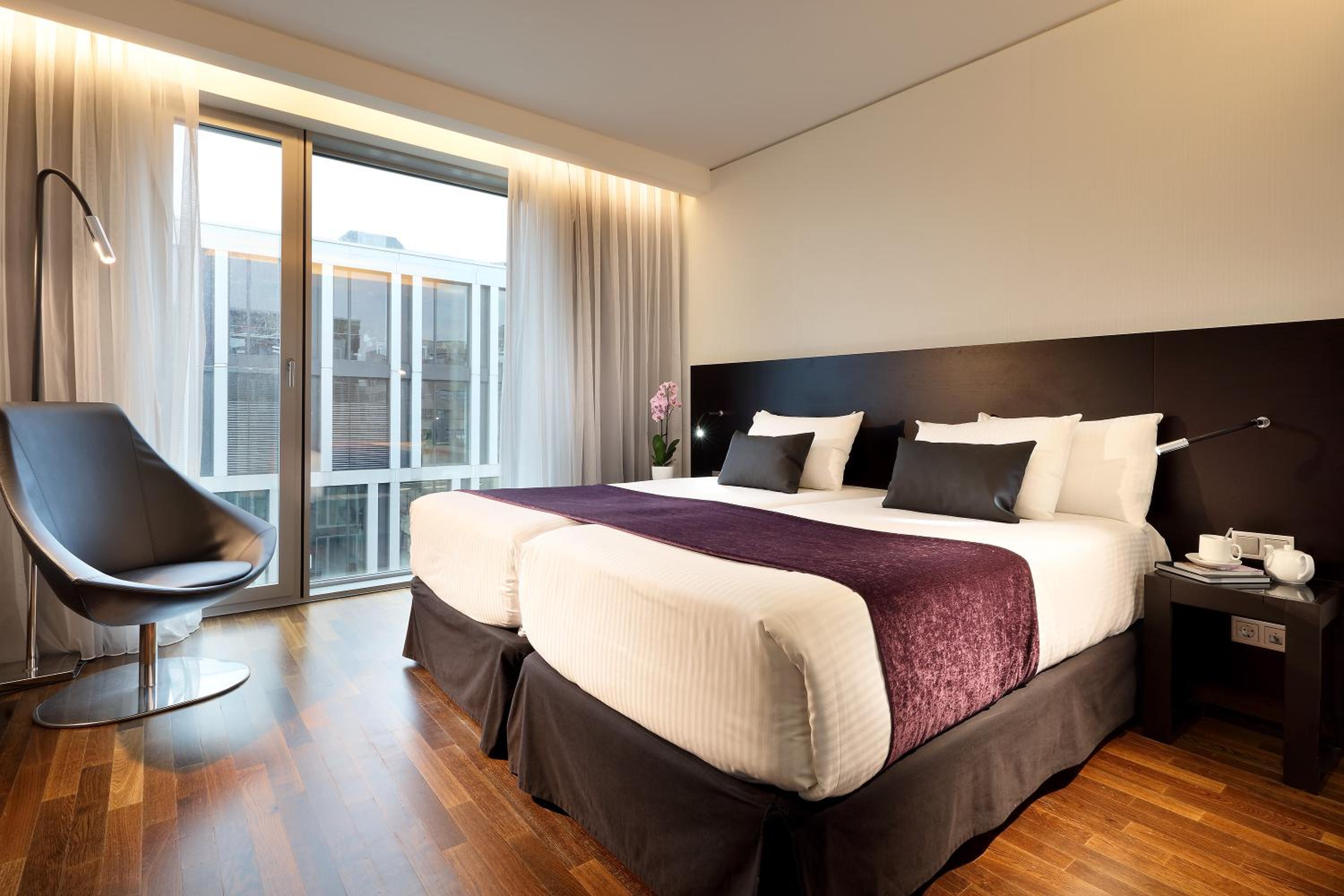 Double or Twin Room - Photo 3