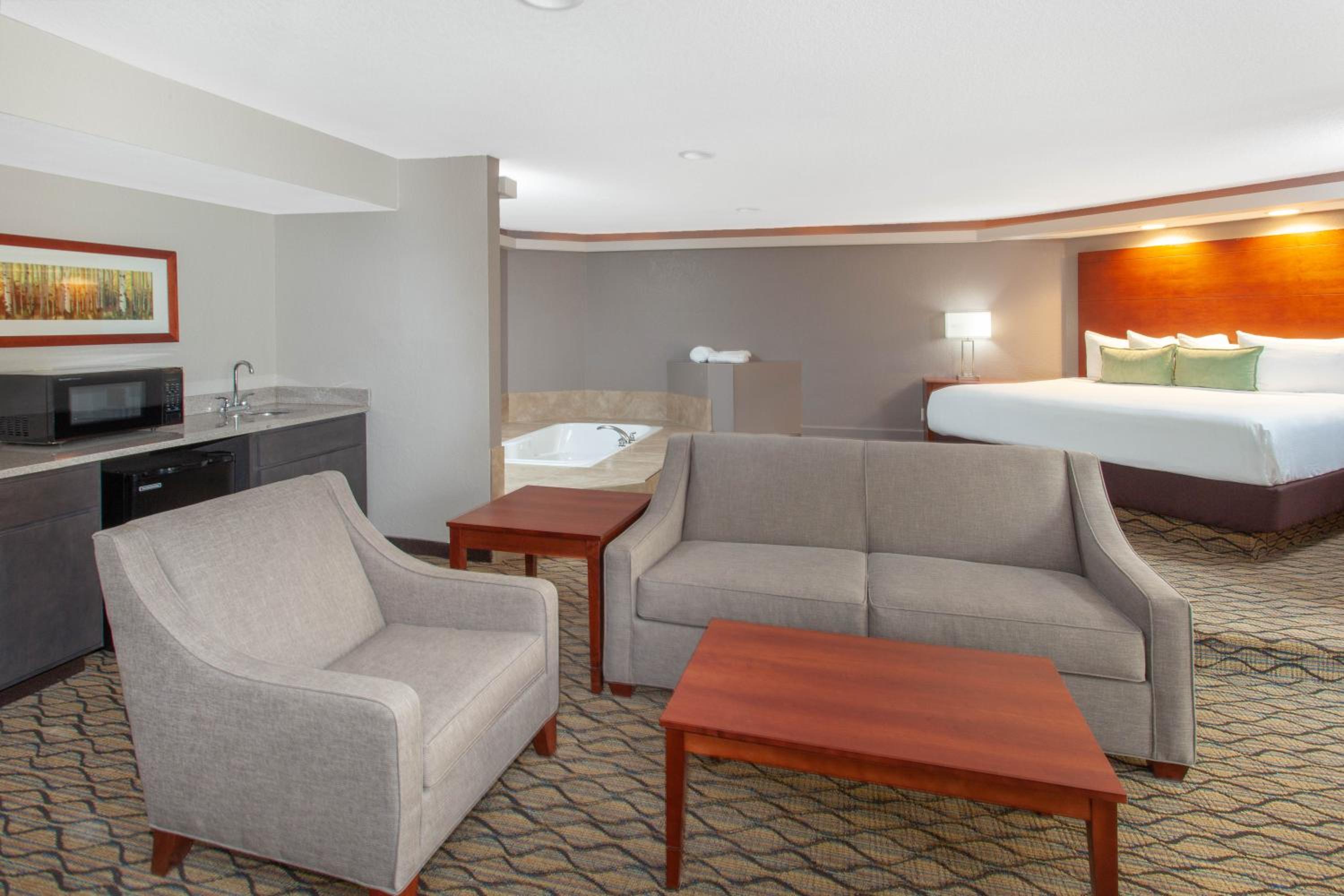 Presidential Suite - Non-Smoking photo 3