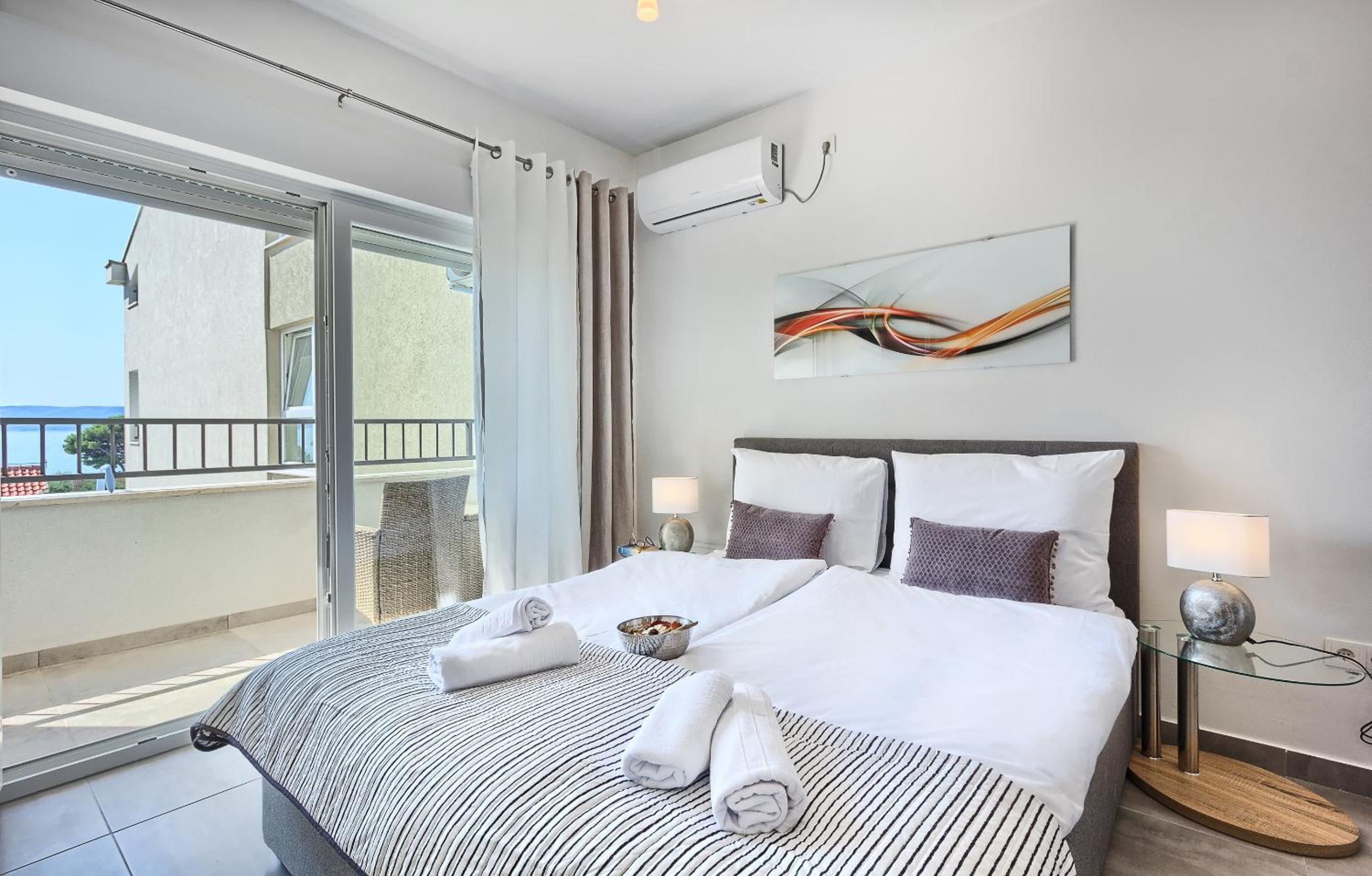 Studio Apartment with Sea View photo 1