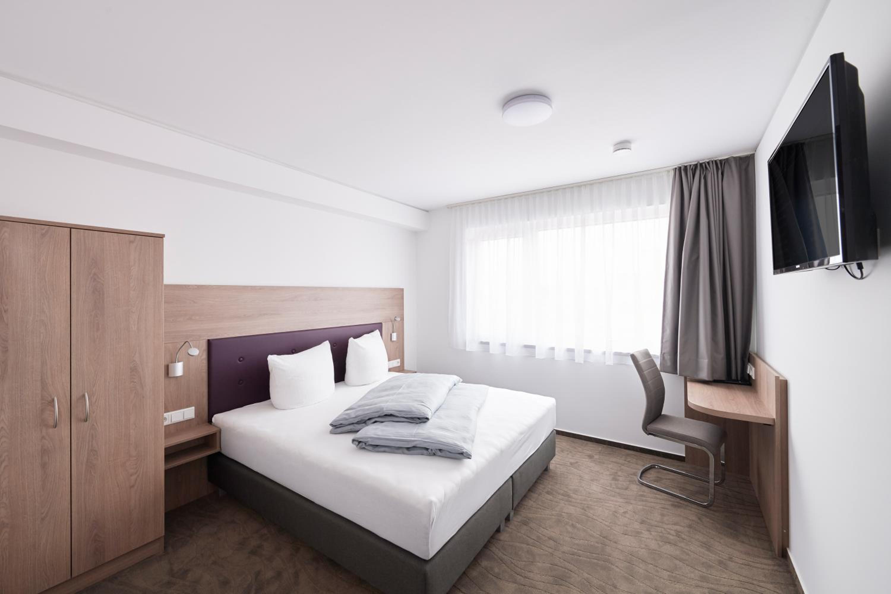 Double Room with Private Bathroom photo 2