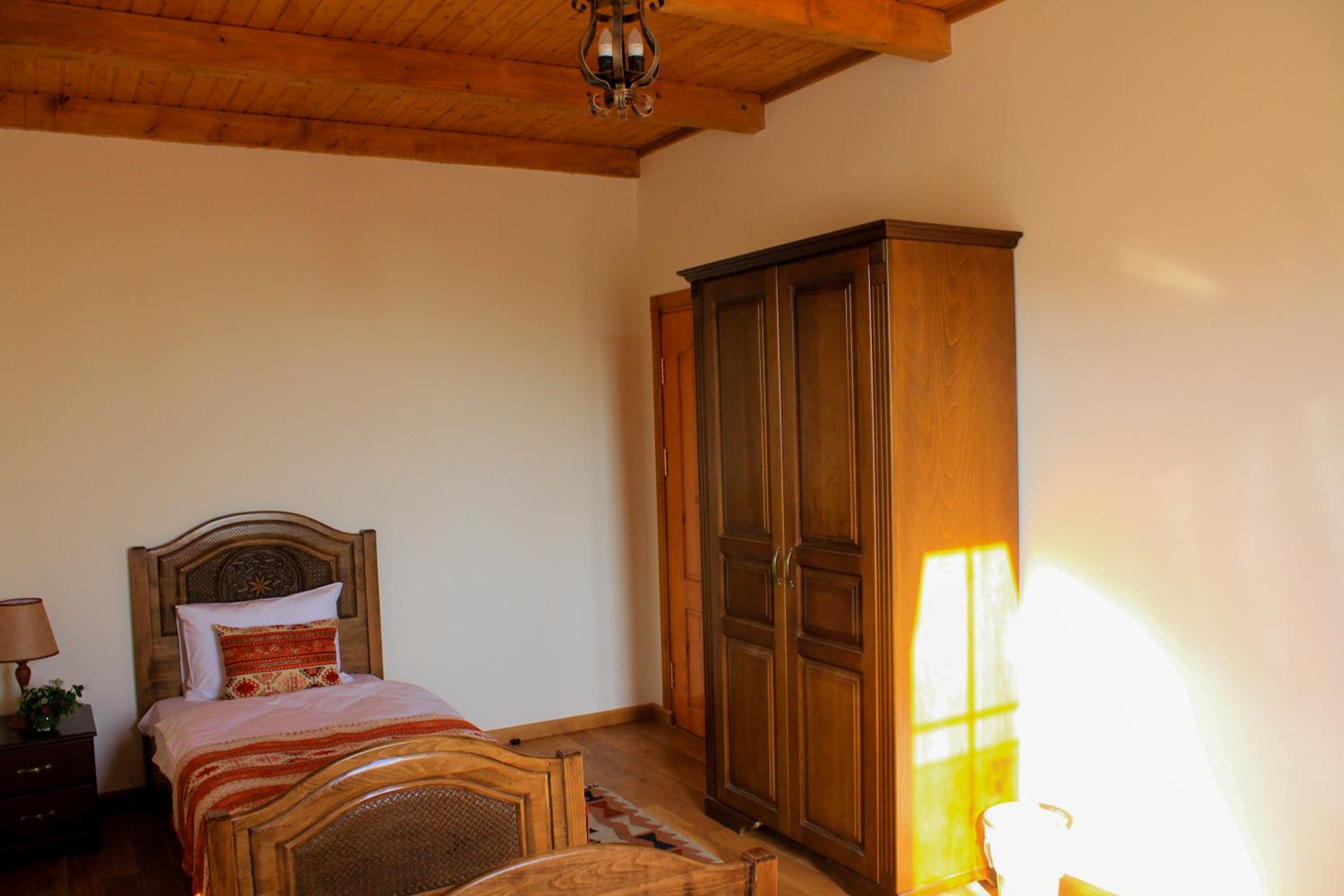 Standard Twin Room photo 1