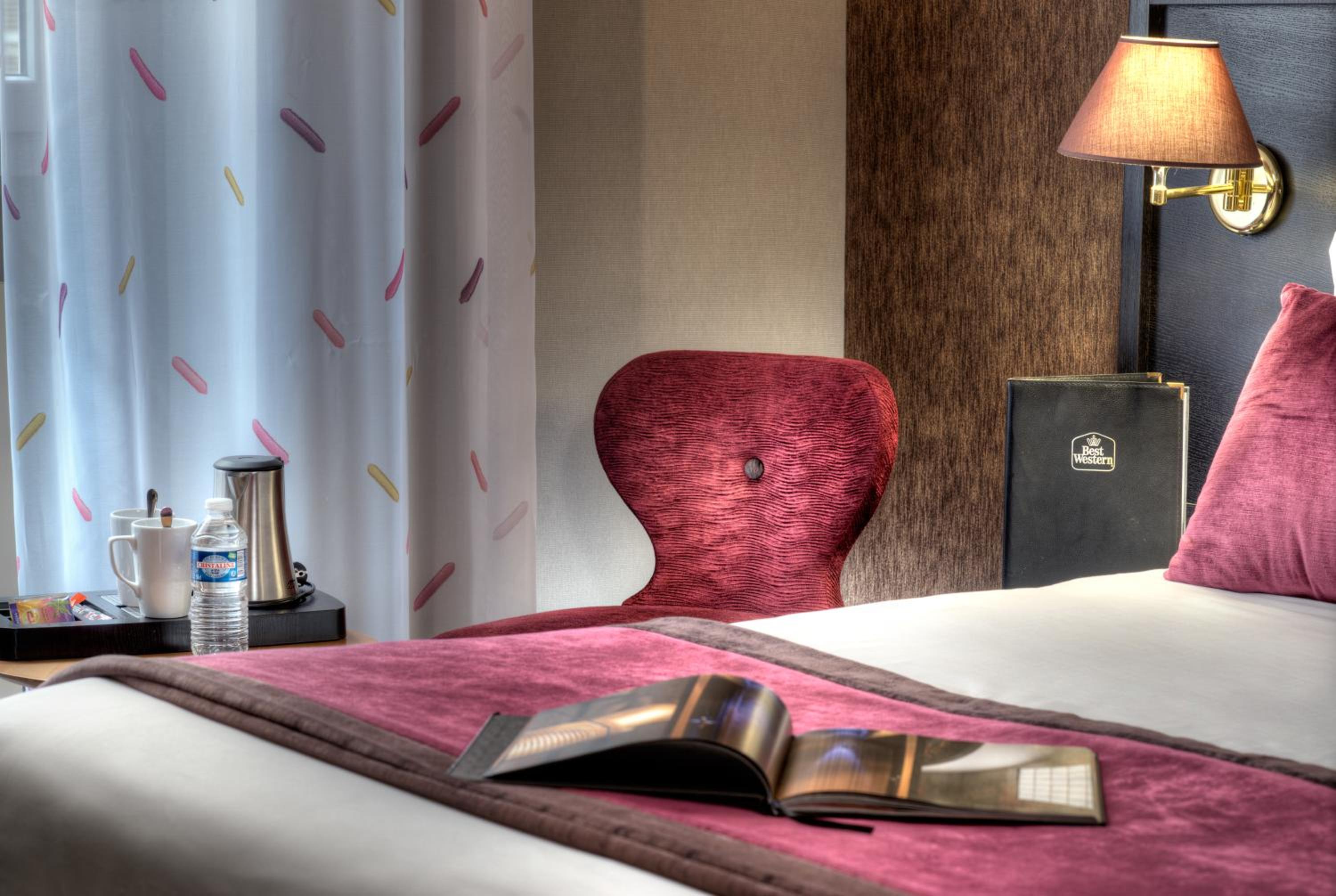 Deluxe Queen Room - Photo 4