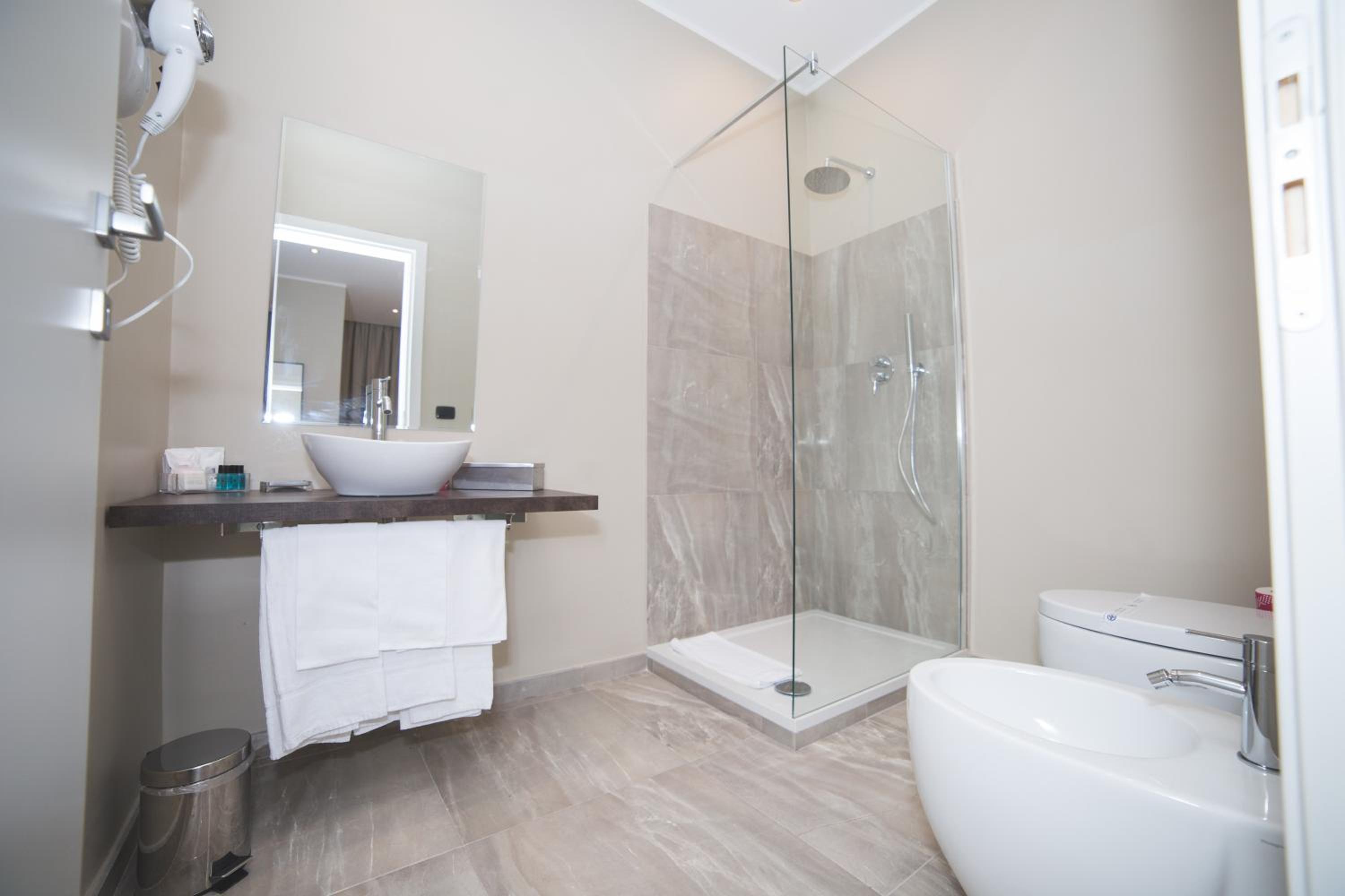 Triple Room photo 3