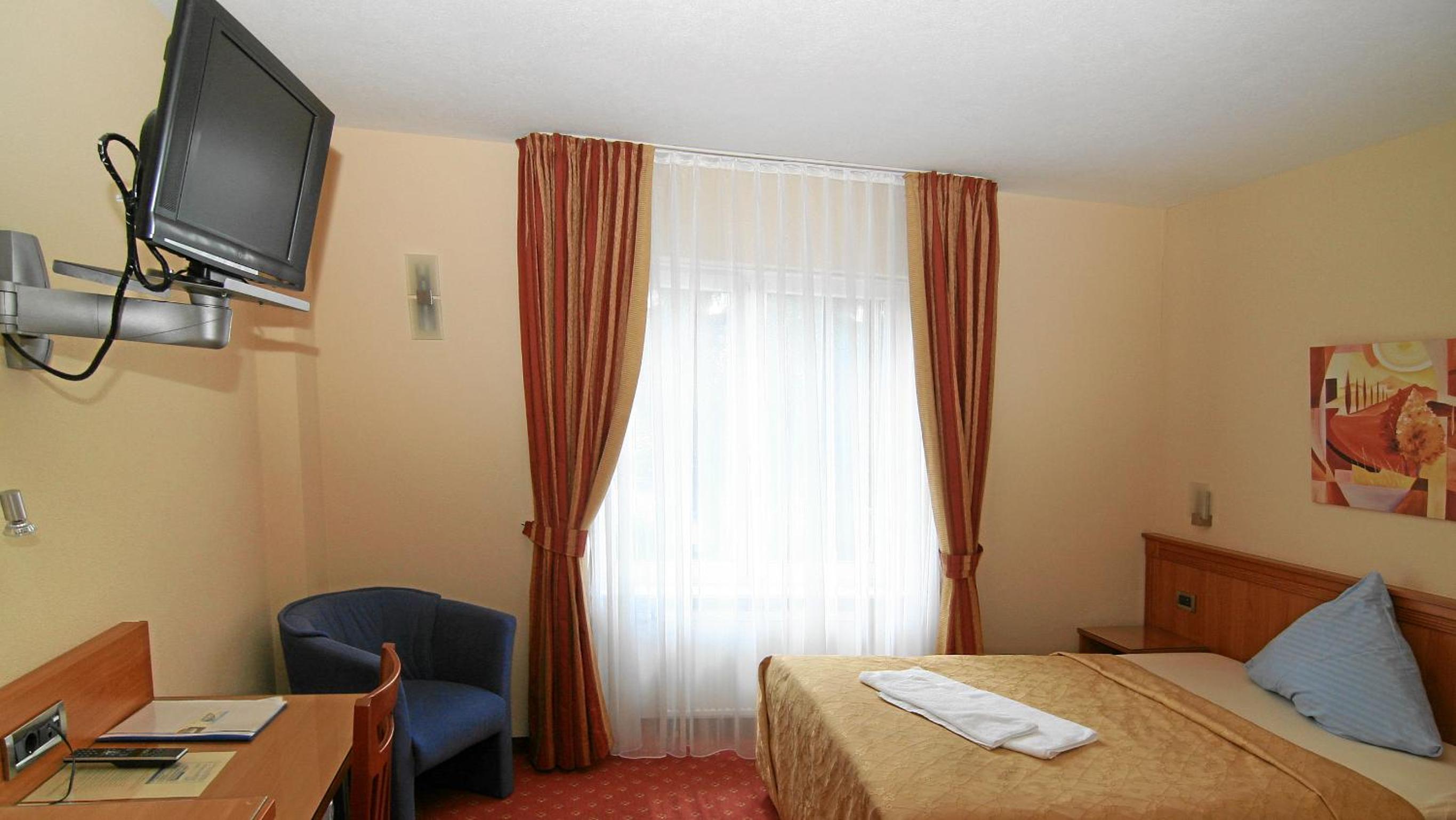 Single Room photo 2