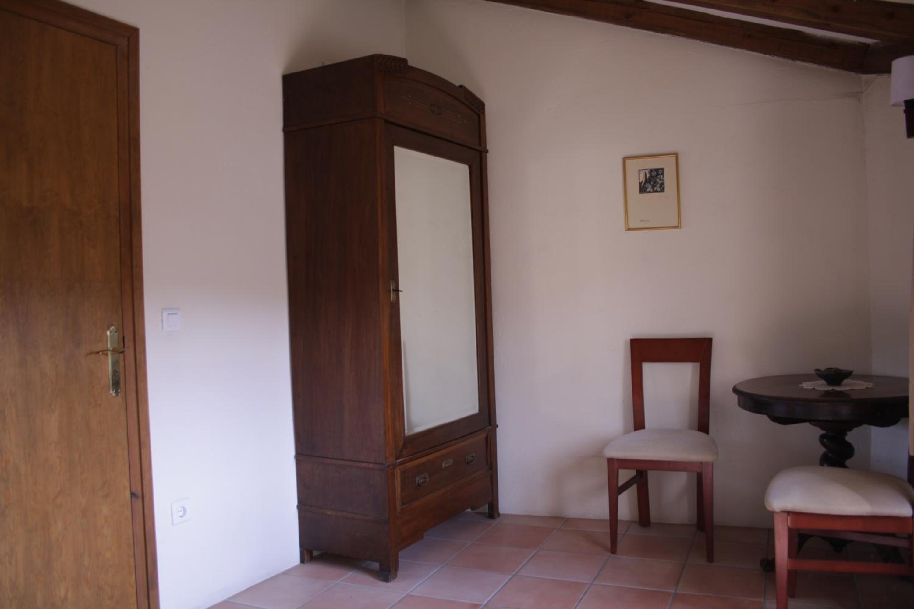 Two-Bedroom House photo 3