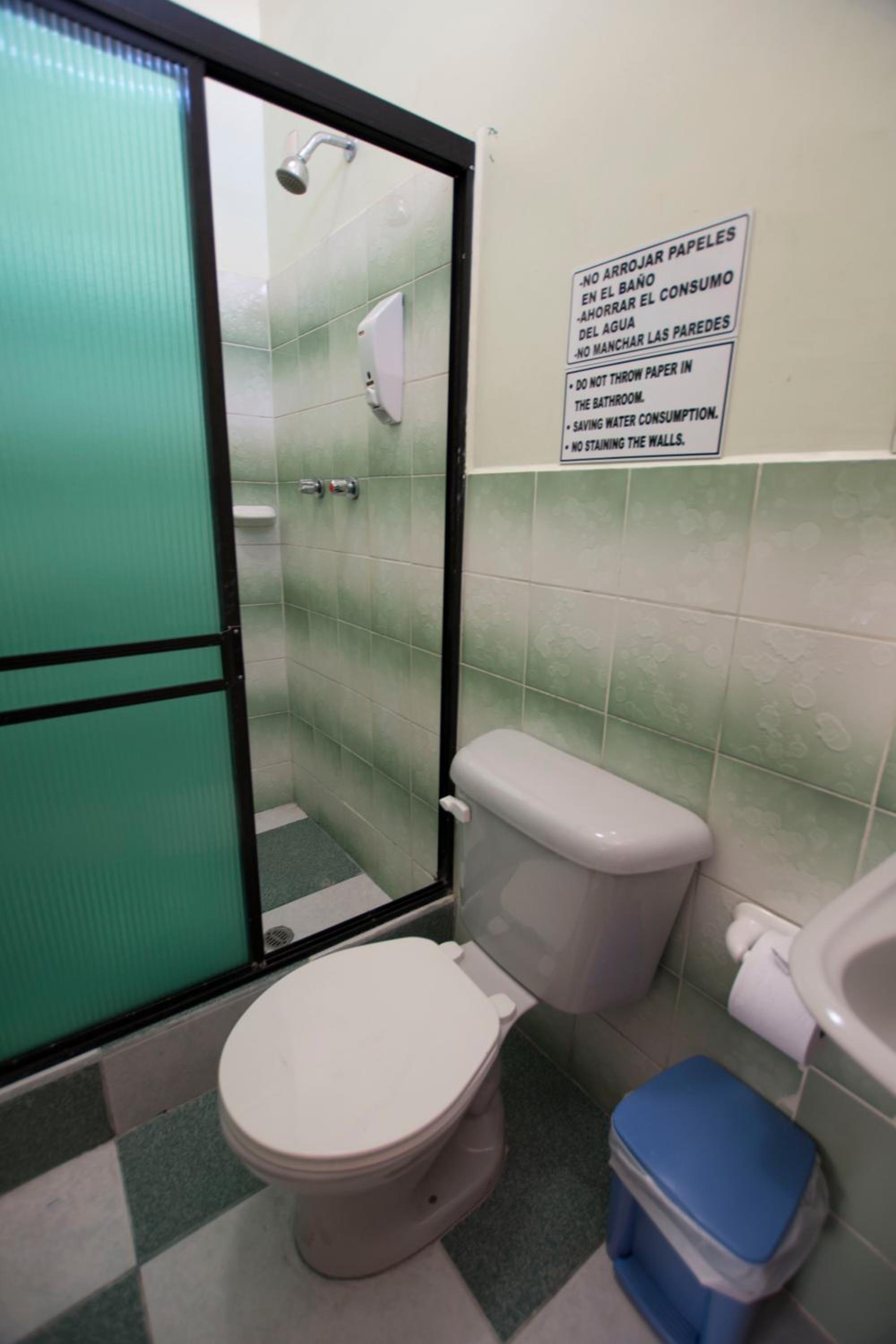 Triple Room with Private Bathroom photo 2