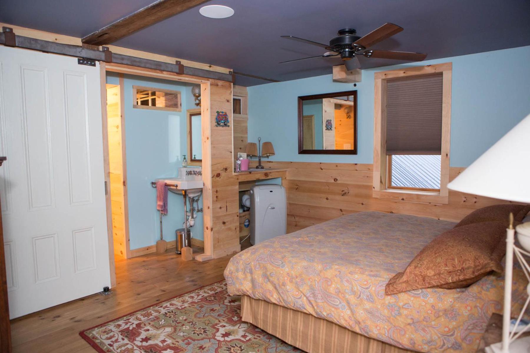 Two-Bedroom Suite photo 2