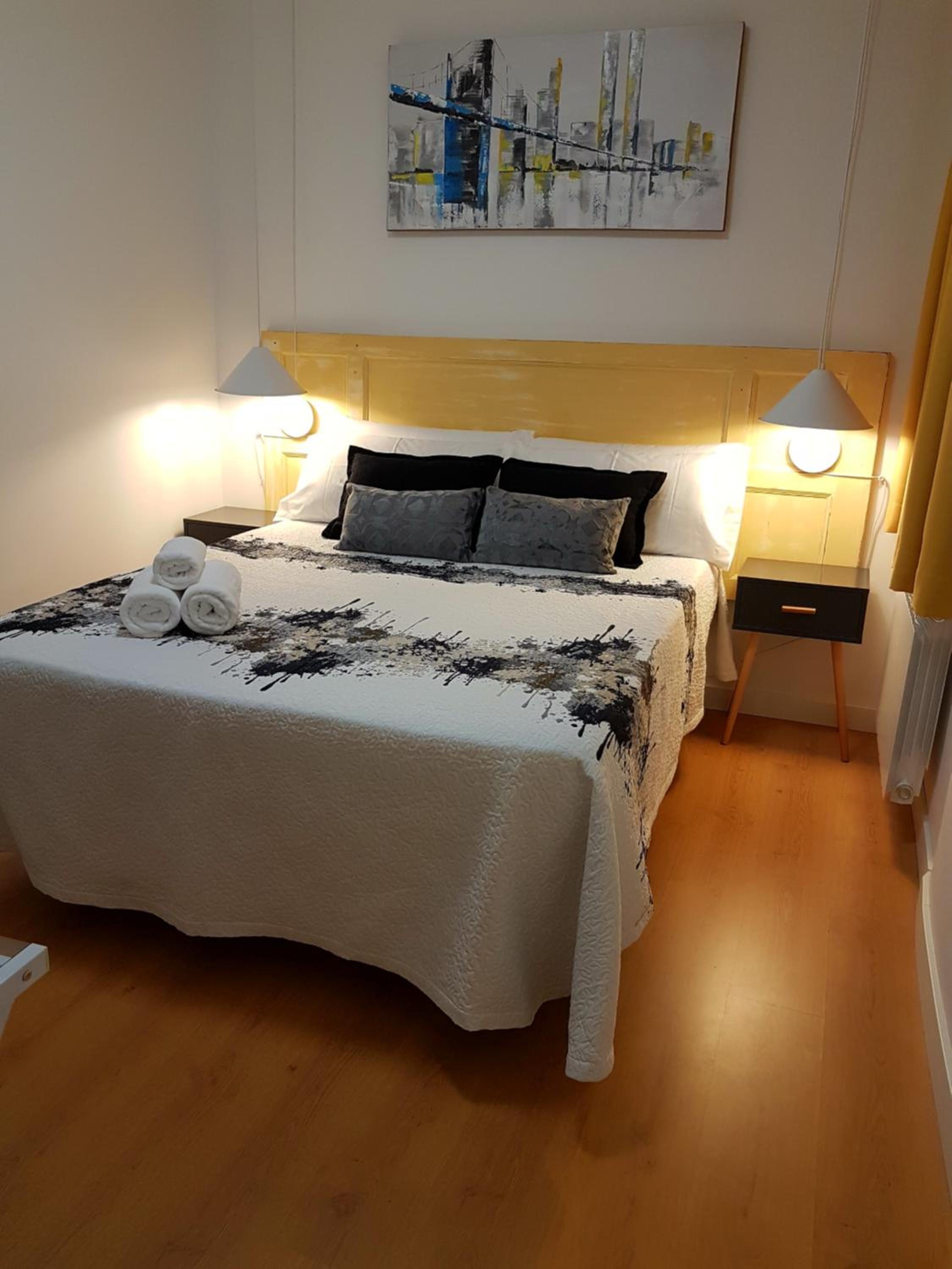 Double Room with Shared Bathroom photo 3
