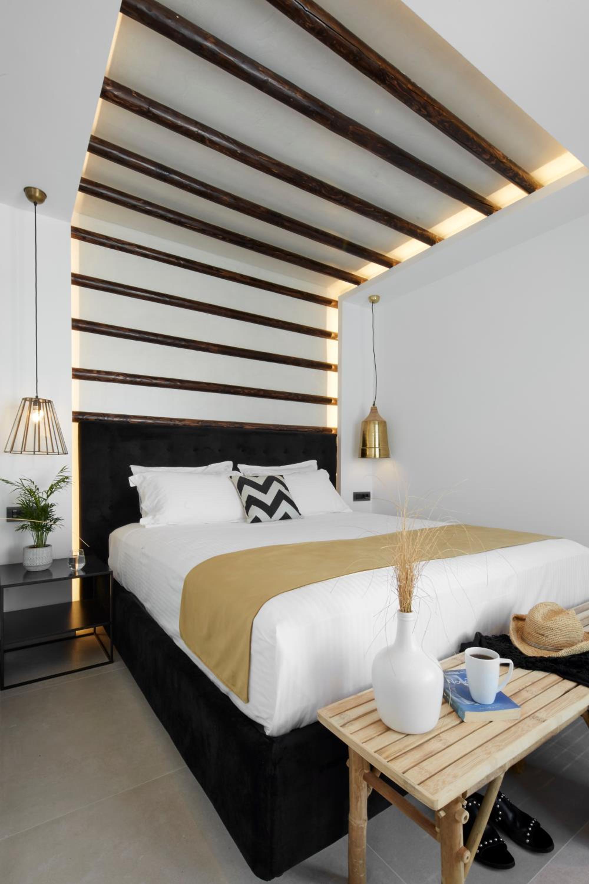 Elite Villa with Infinity Heated Private Pool 