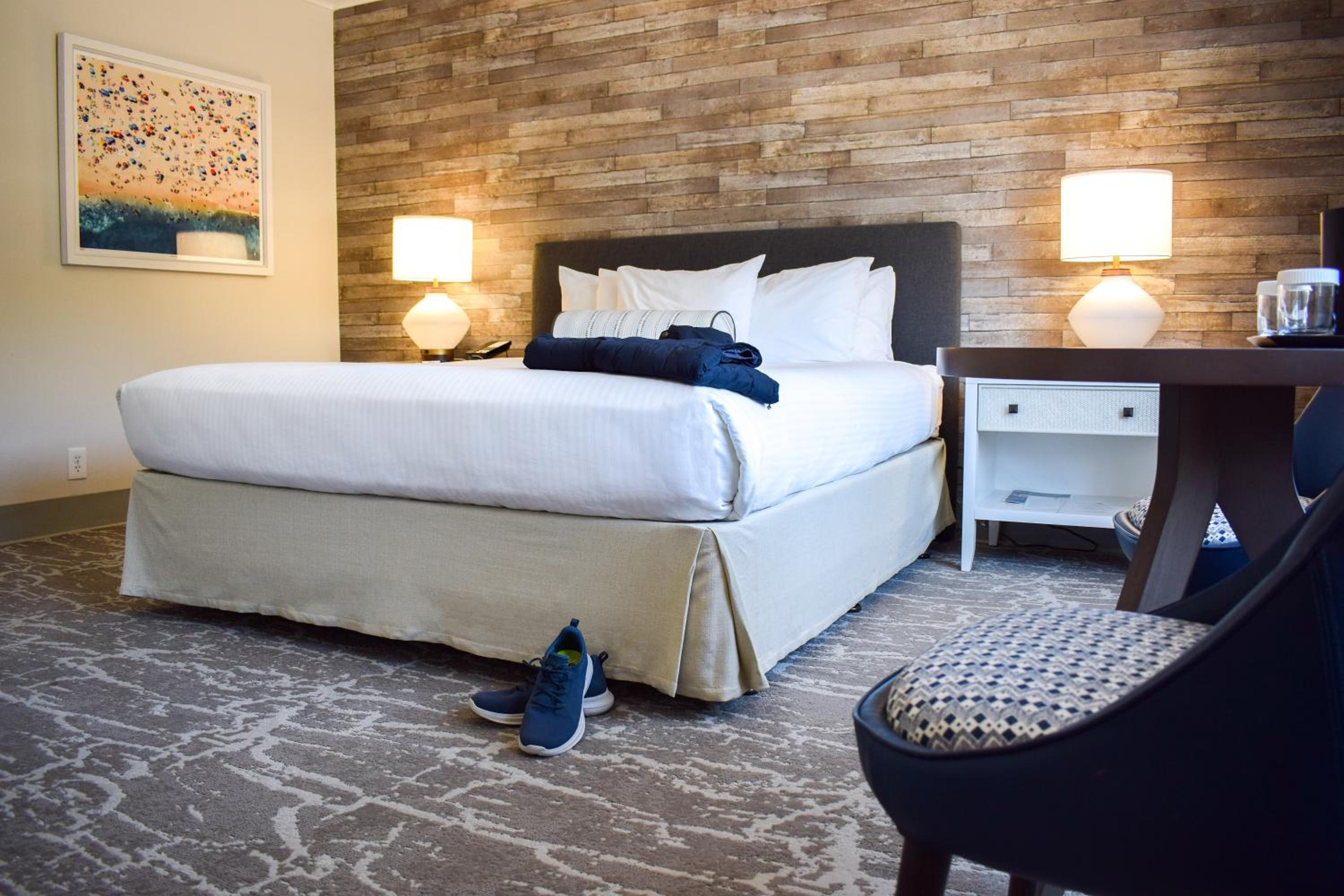 King Room - Harbor Side - Photo 3