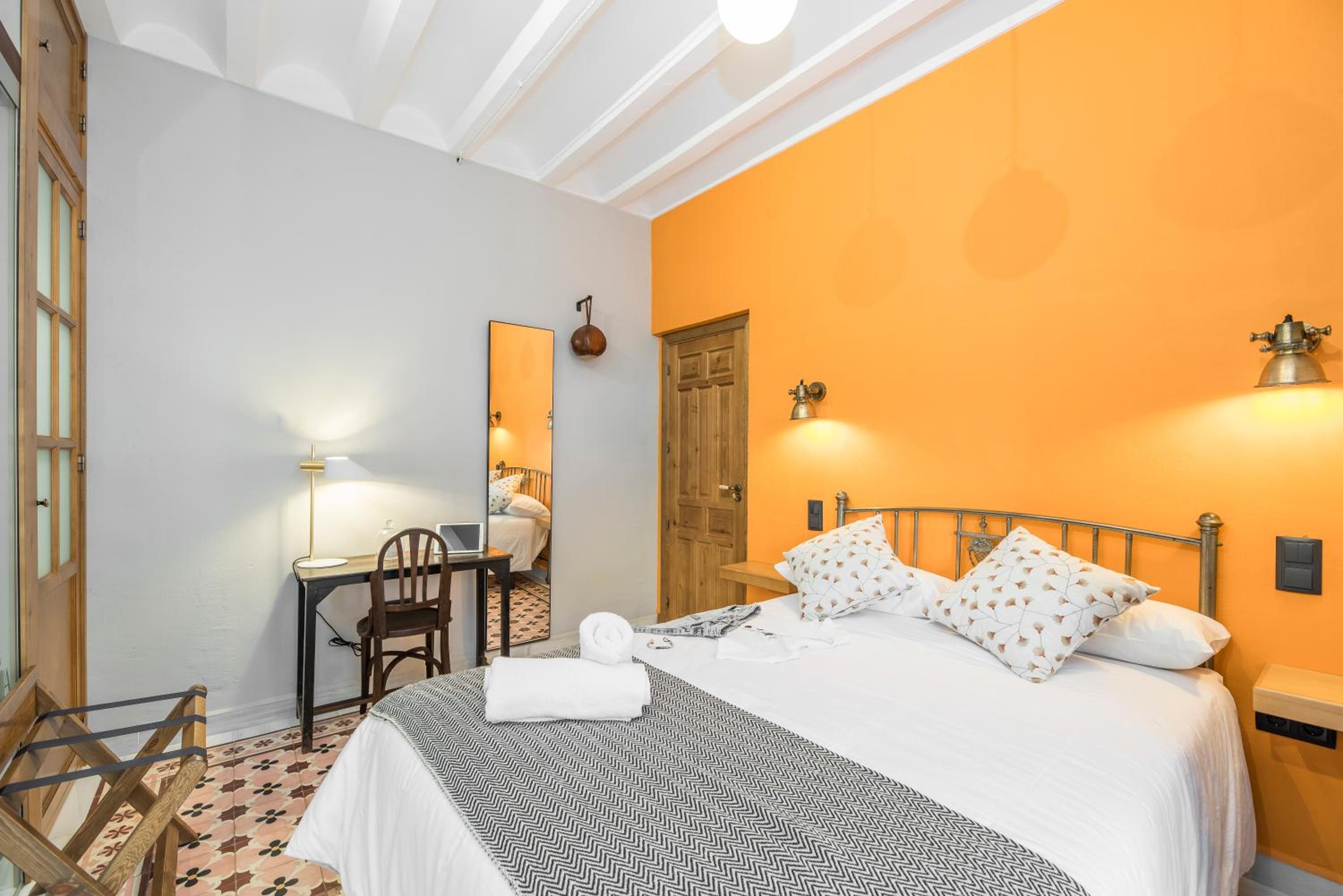 Double Room with Terrace - Photo 4