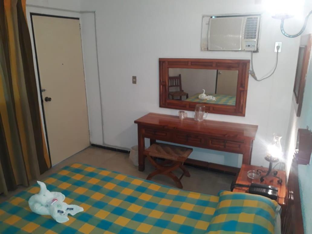 Double Room - Photo 6